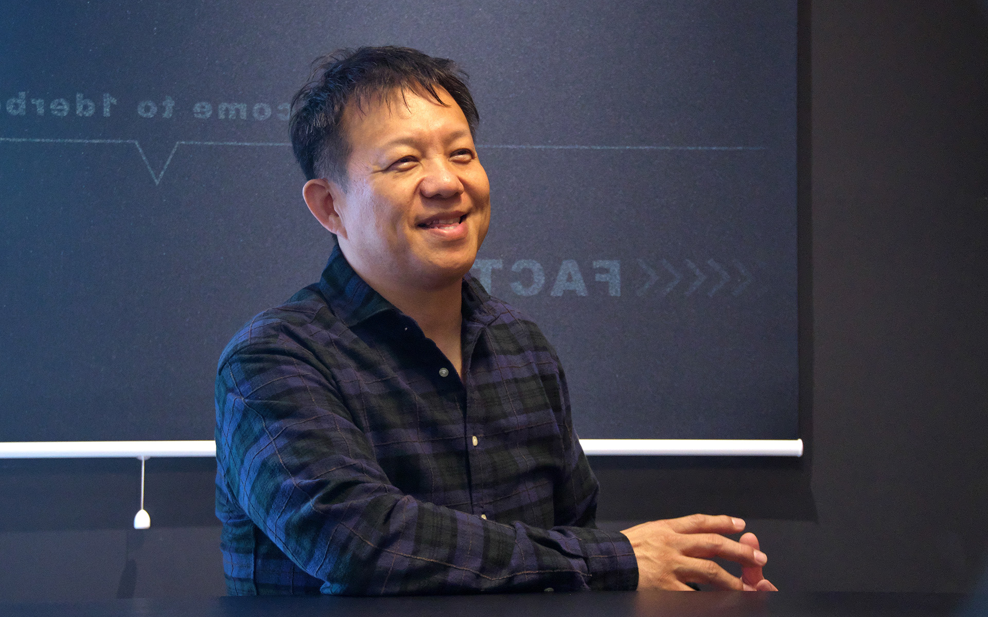 ハイエースやジムニーなど、MCBを車種ごとに適した装着方法を生み出しているムーンフェイス代表取締役 阿部卓郎氏