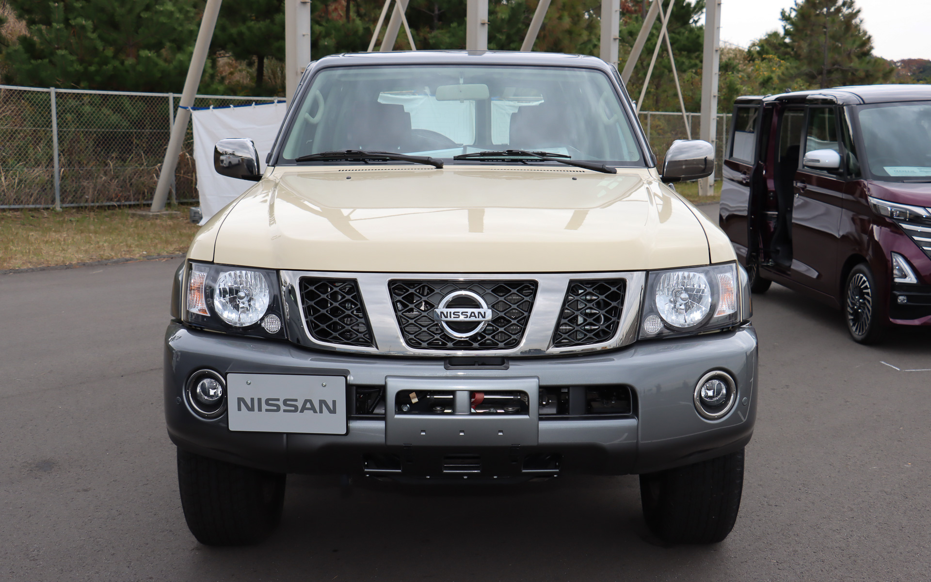 海外向け車両のカスタムカーの一例として展示された「パトロール スーパーサファリ」