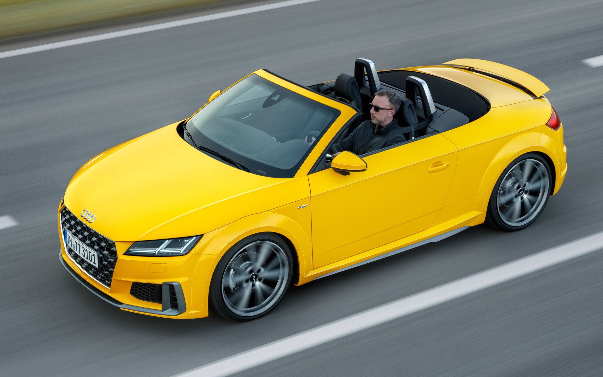 オープンモデルの3代目TTロードスター