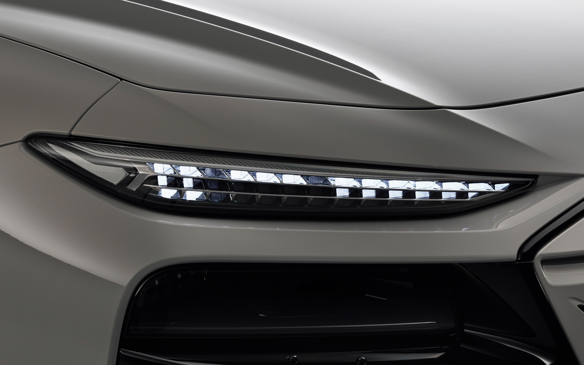 デジタルデイタイムランニングライトはオプション設定