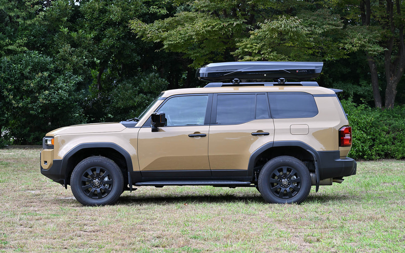 カーメイト、約400Lの容量を確保した「イノー ルーフボックス 850