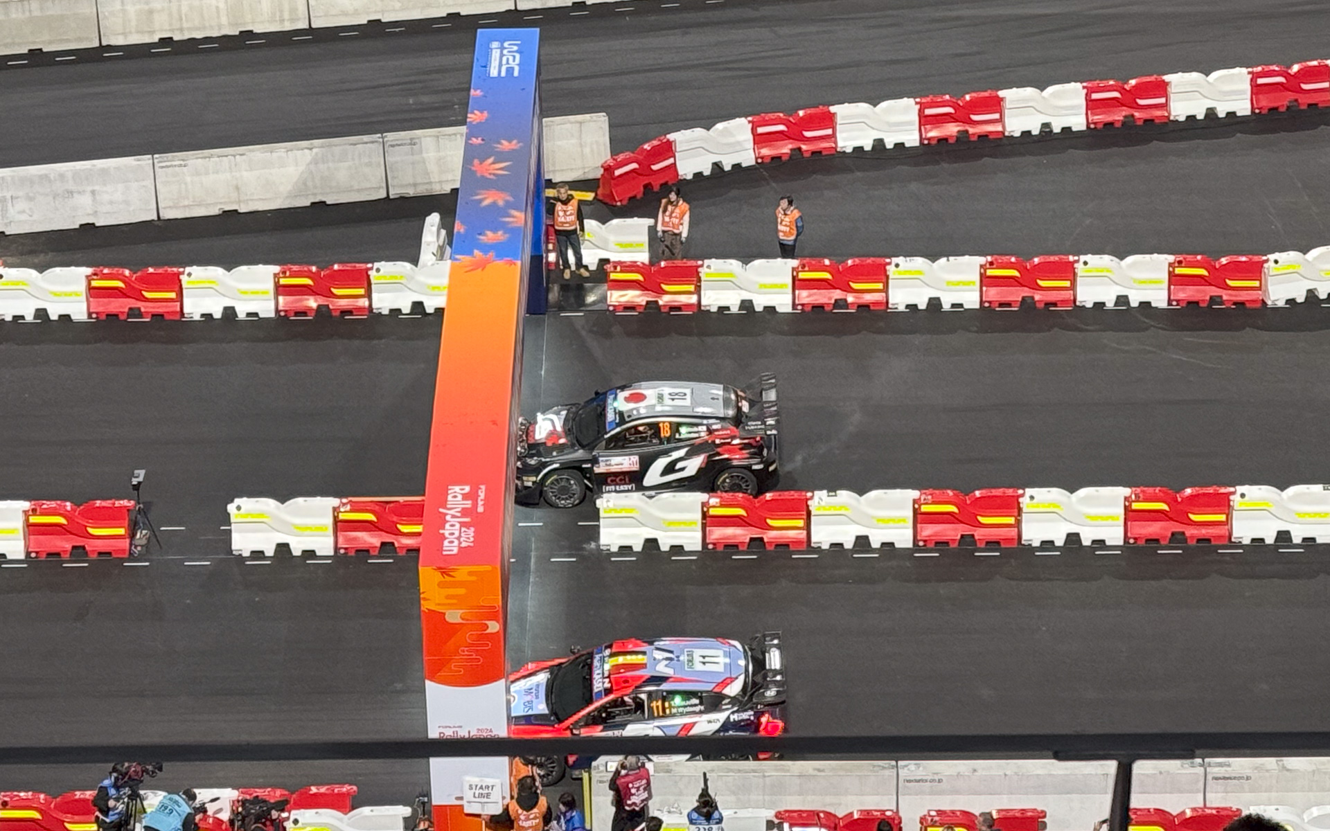 TOYOTA GAZOO Racing 18号車 勝田貴元選手は、現在ポイントリーダーのヒョンデ 11号車 ティエリー・ヌービル選手との対決