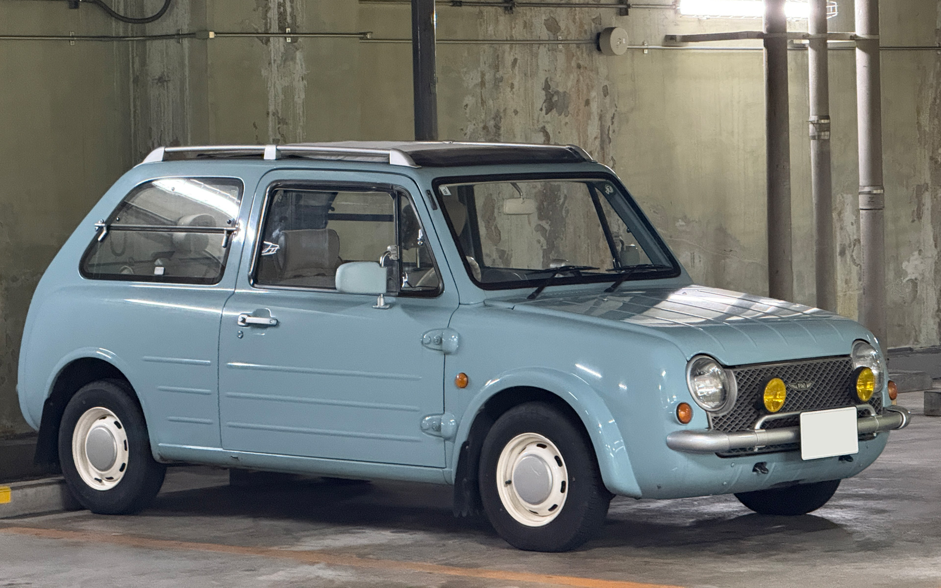 そんなことを考えるのは古いクルマに乗っているから？　後番組の「ドリアン助川の正義のラジオ!ジャンベルジャン!」のほうが放送期間が長いので世の中的には、そちらのほうが知られているのかなとも思ったり