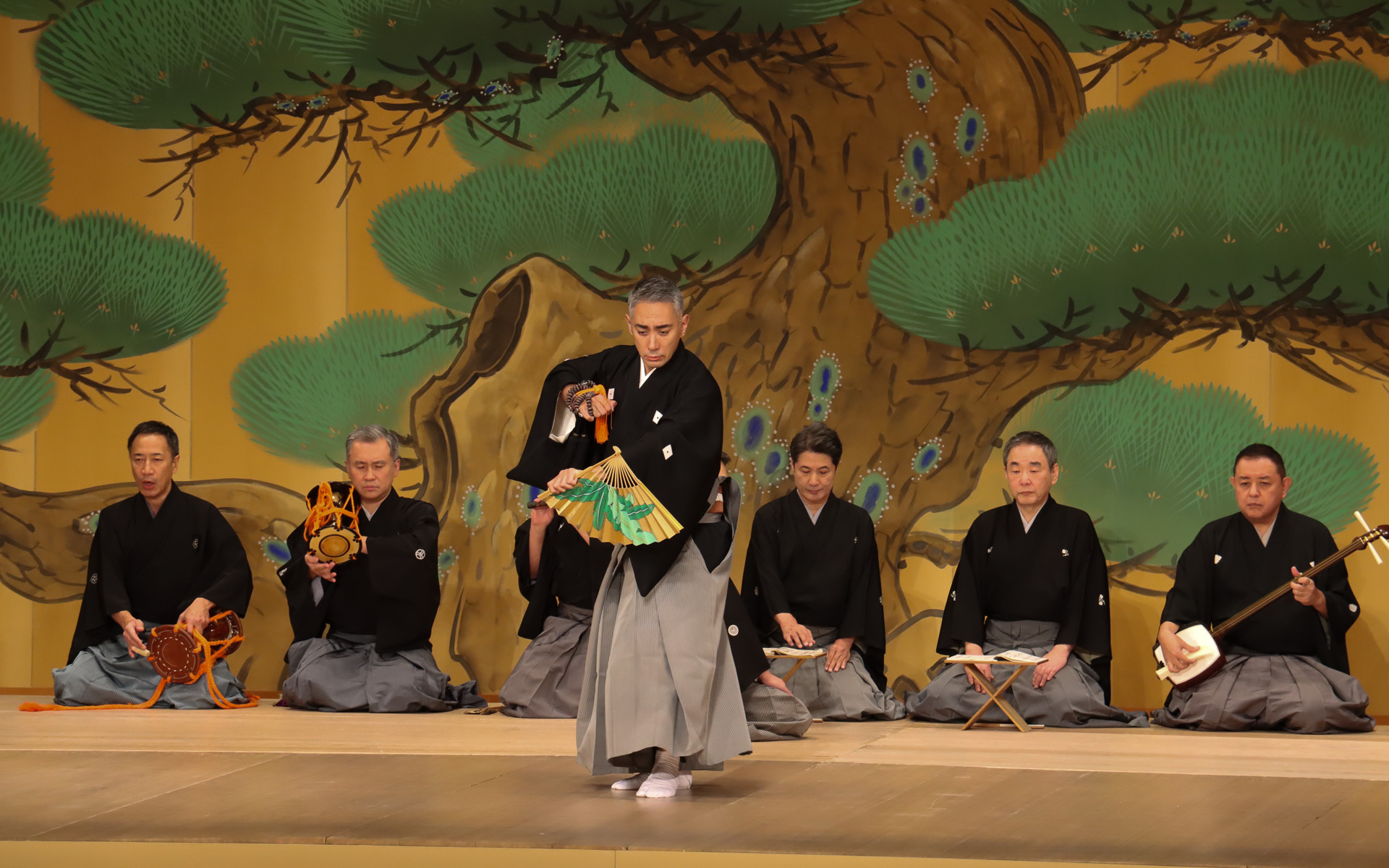 市川團十郎さんによる歌舞伎舞踊「延年之舞」