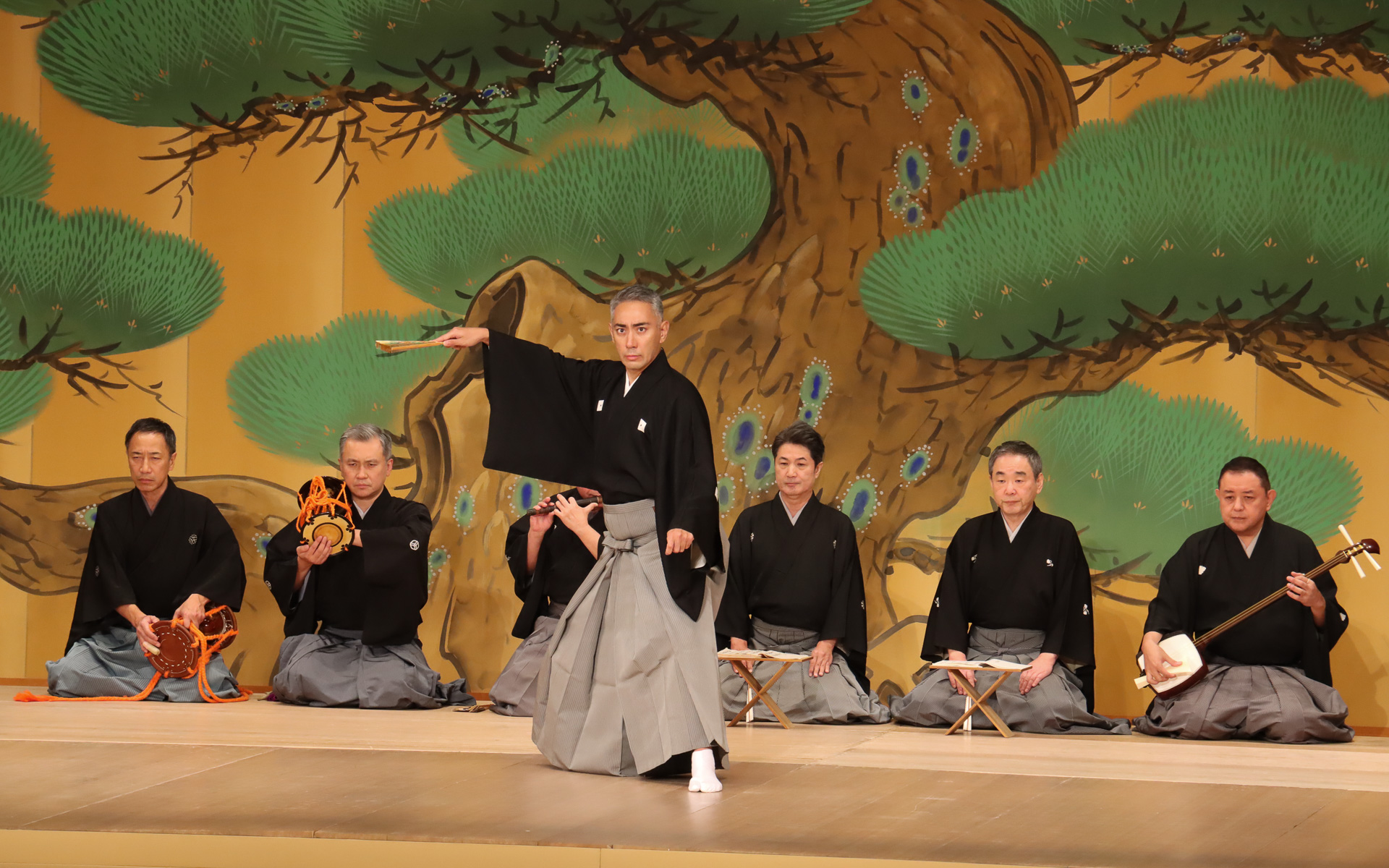 市川團十郎さんによる歌舞伎舞踊「延年之舞」