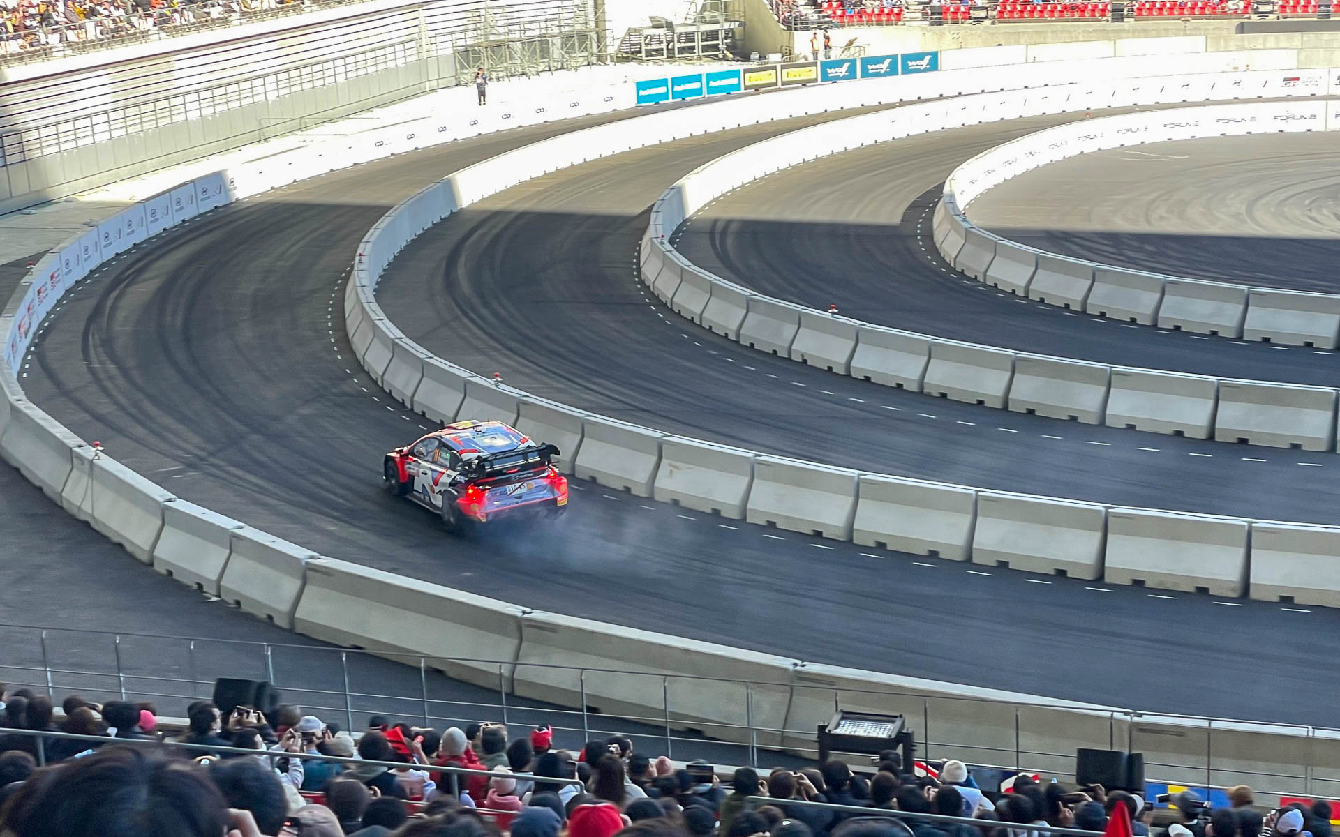 2024WRCチャンピオンとなったティエリー・ヌービル選手。誰からも好かれる好漢です