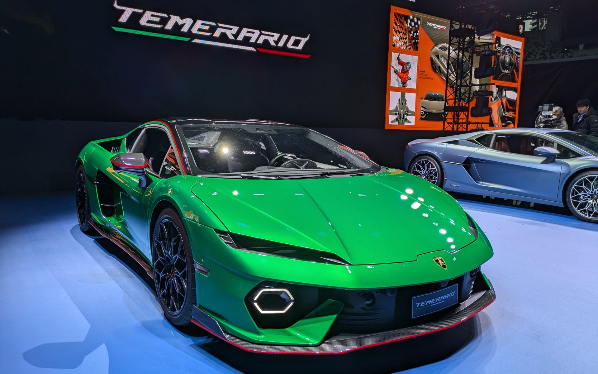 ランボルギーニの新型スーパースポーツカー「テメラリオ」