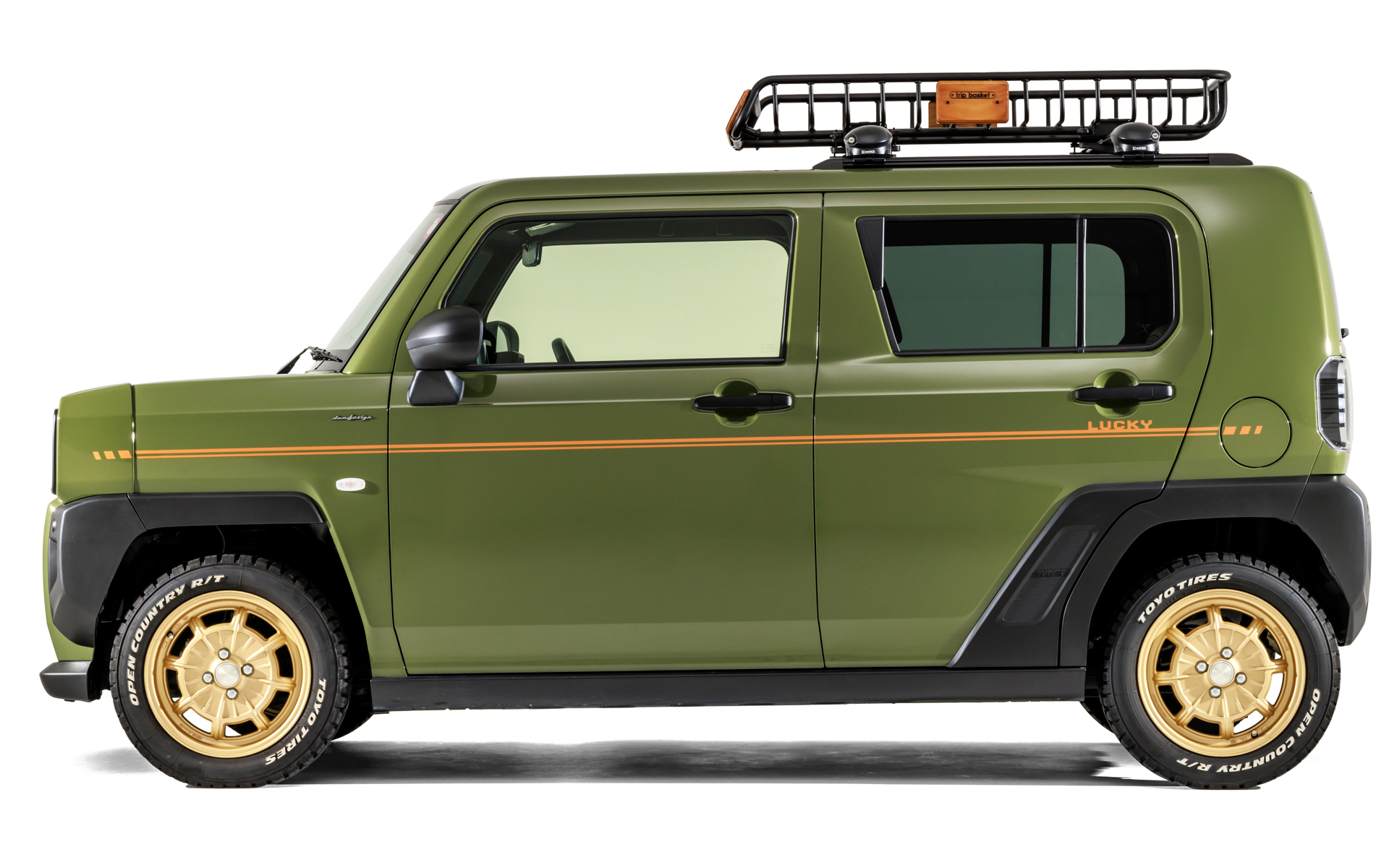 カッパーオレンジのサイドデカールは1万9800円