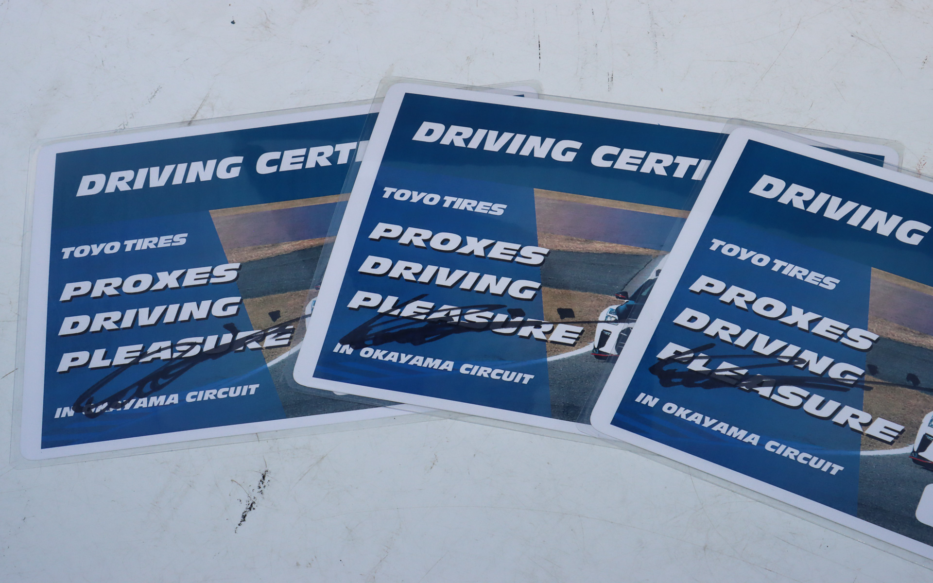 スタートアップクラスの参加者全員に、木下選手から認定証が手渡された