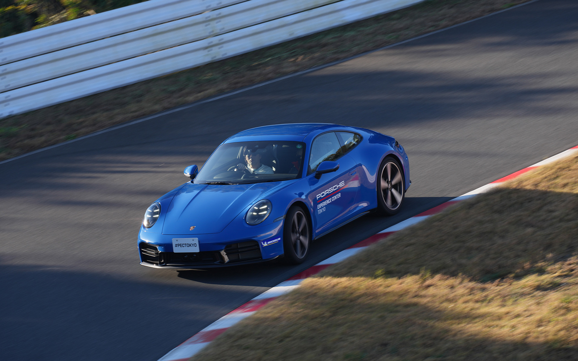 911の基本となる「カレラ」