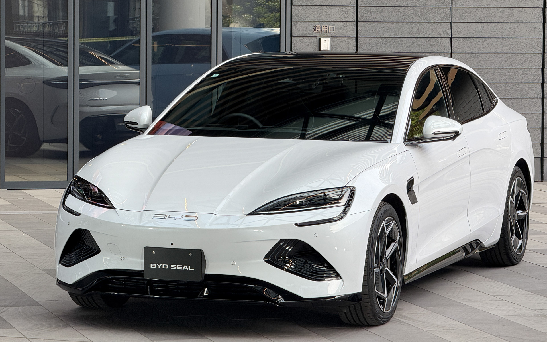ビーワイディージャパン株式会社：BYD「シール（SEAL）」