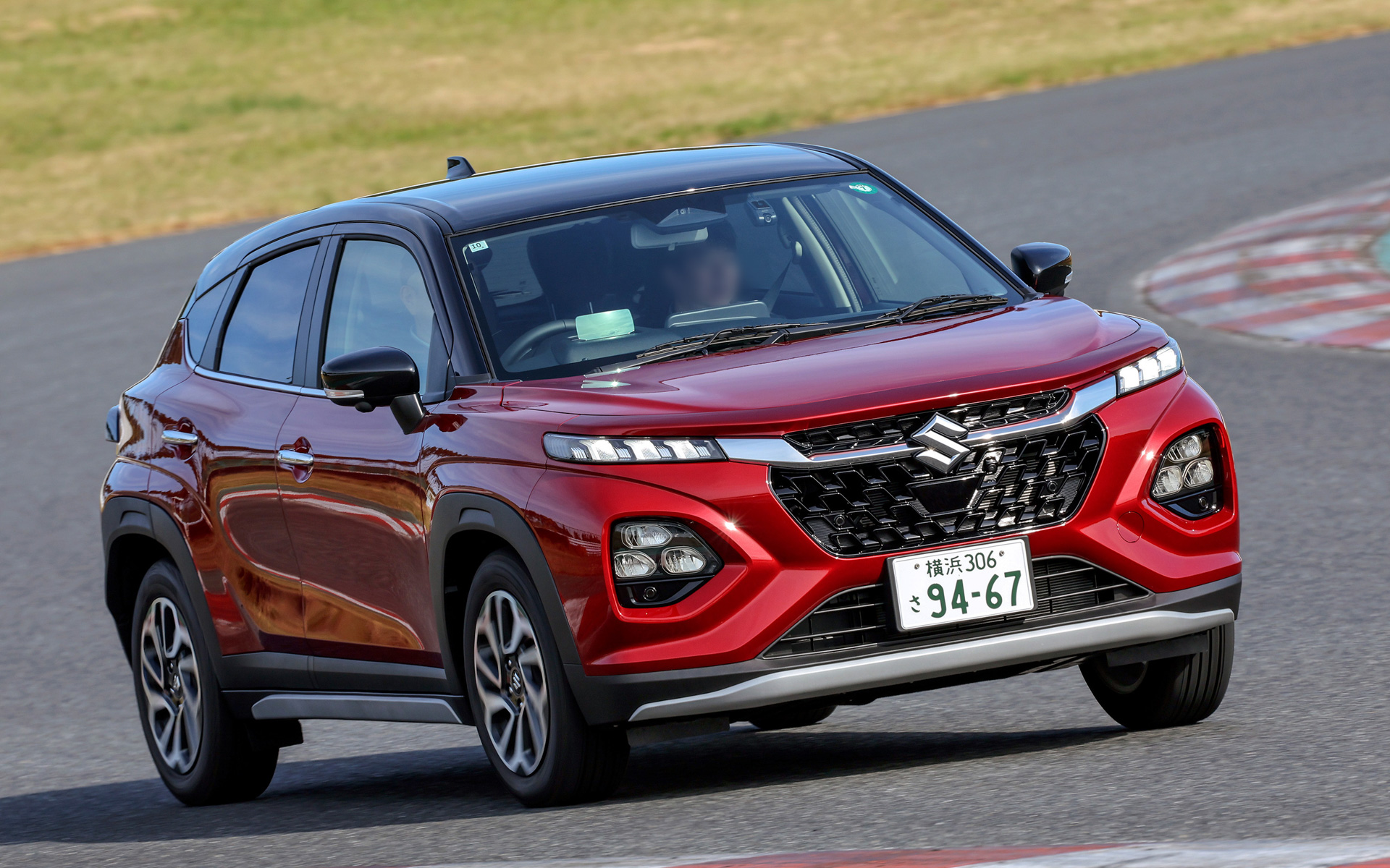 スズキ株式会社：スズキ「フロンクス」