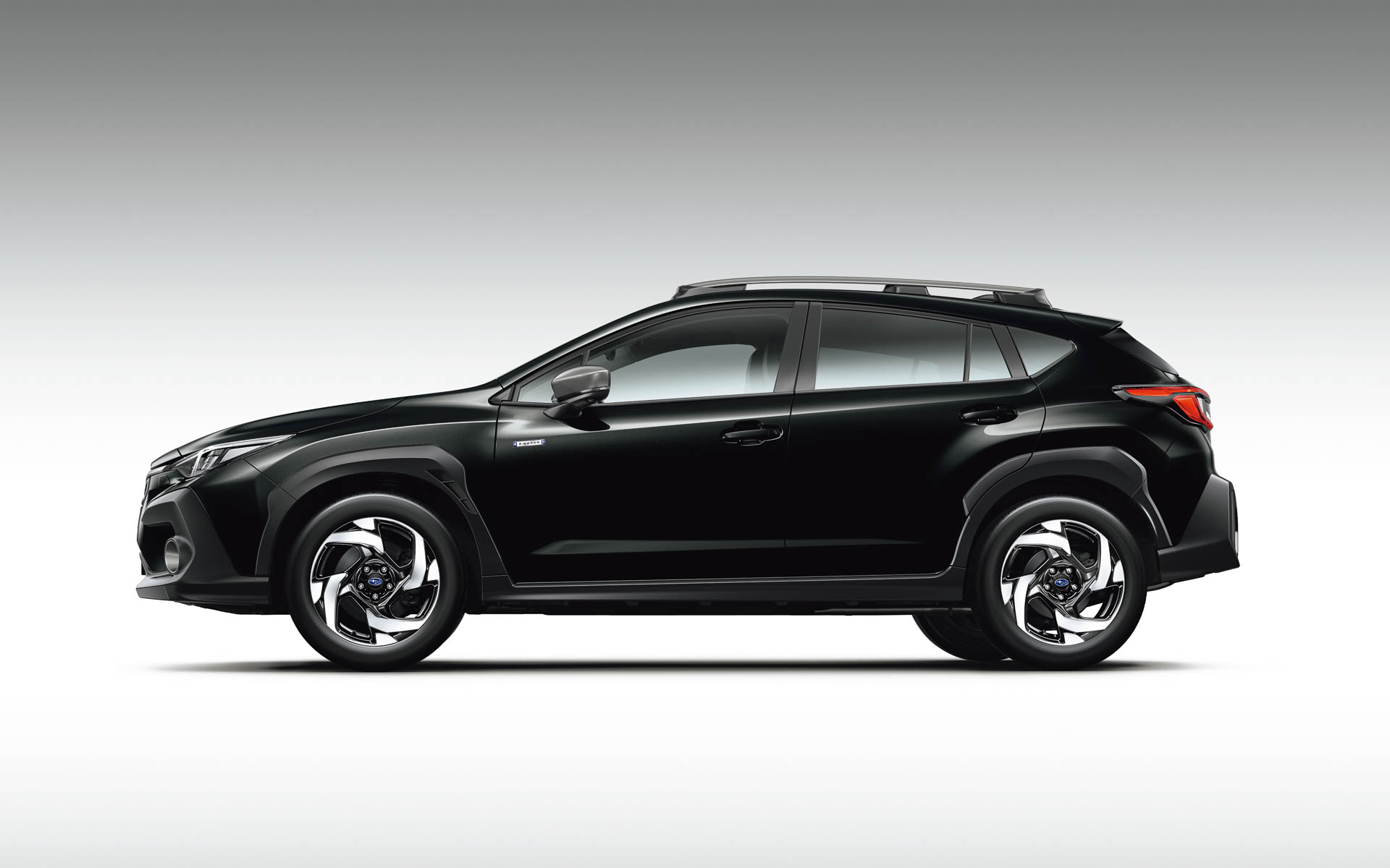 クリスタルブラック・シリカ