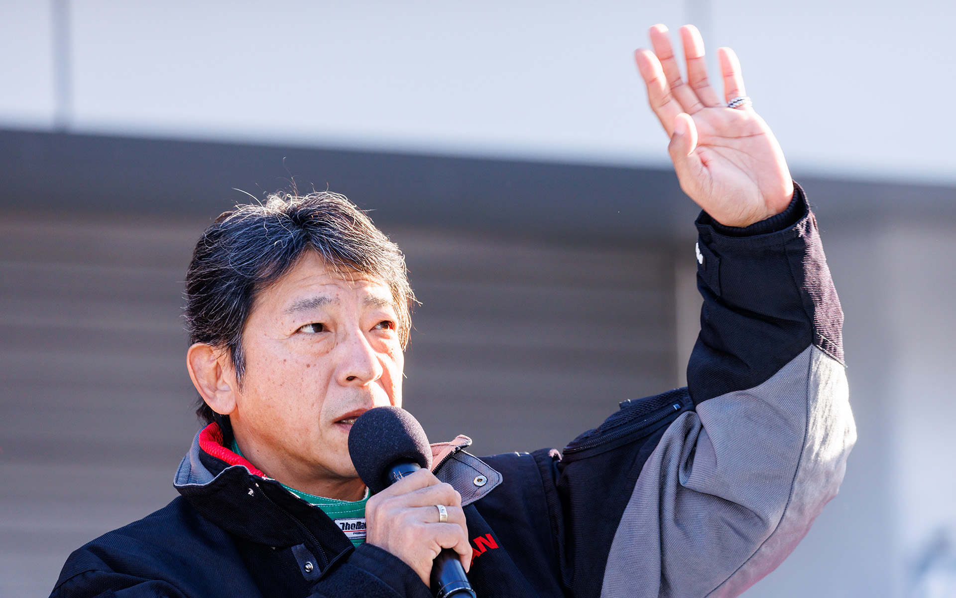 NISSAN R390 GT1をドライブした影山正美氏。「ものすごいプレッシャーだったが数少ないシートに座れたことは感激」と当時を振り返った