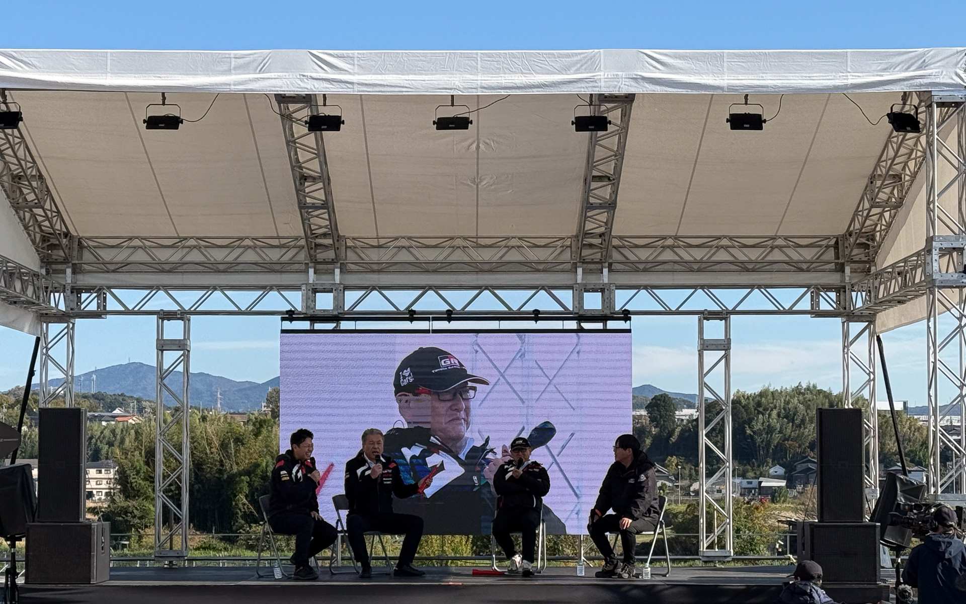 ラリージャパン2024でのトークショー。中嶋裕樹副社長から「セリカ、やります」宣言が出るなど大きな話題となった