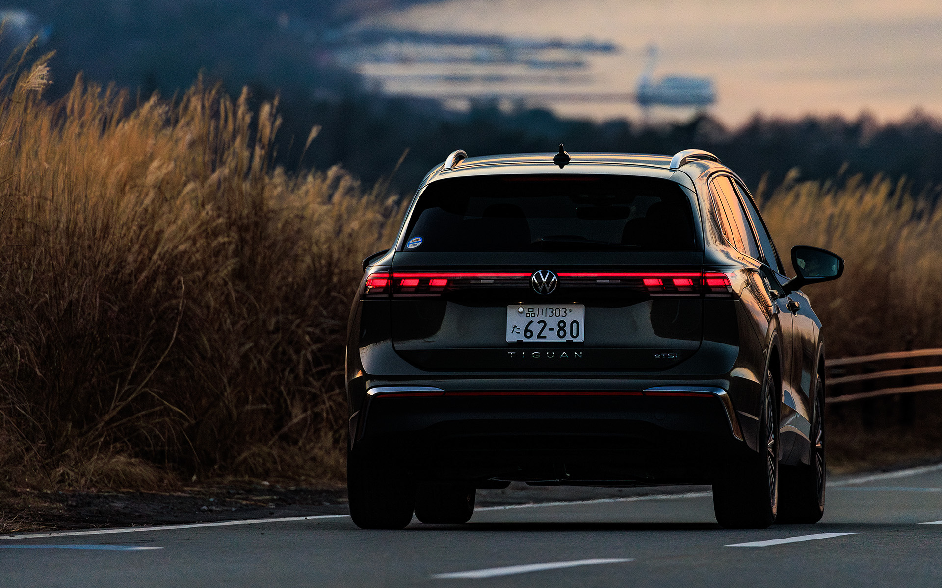 18インチタイヤを装着するエレガンスではさらなるしなやかさが感じられた