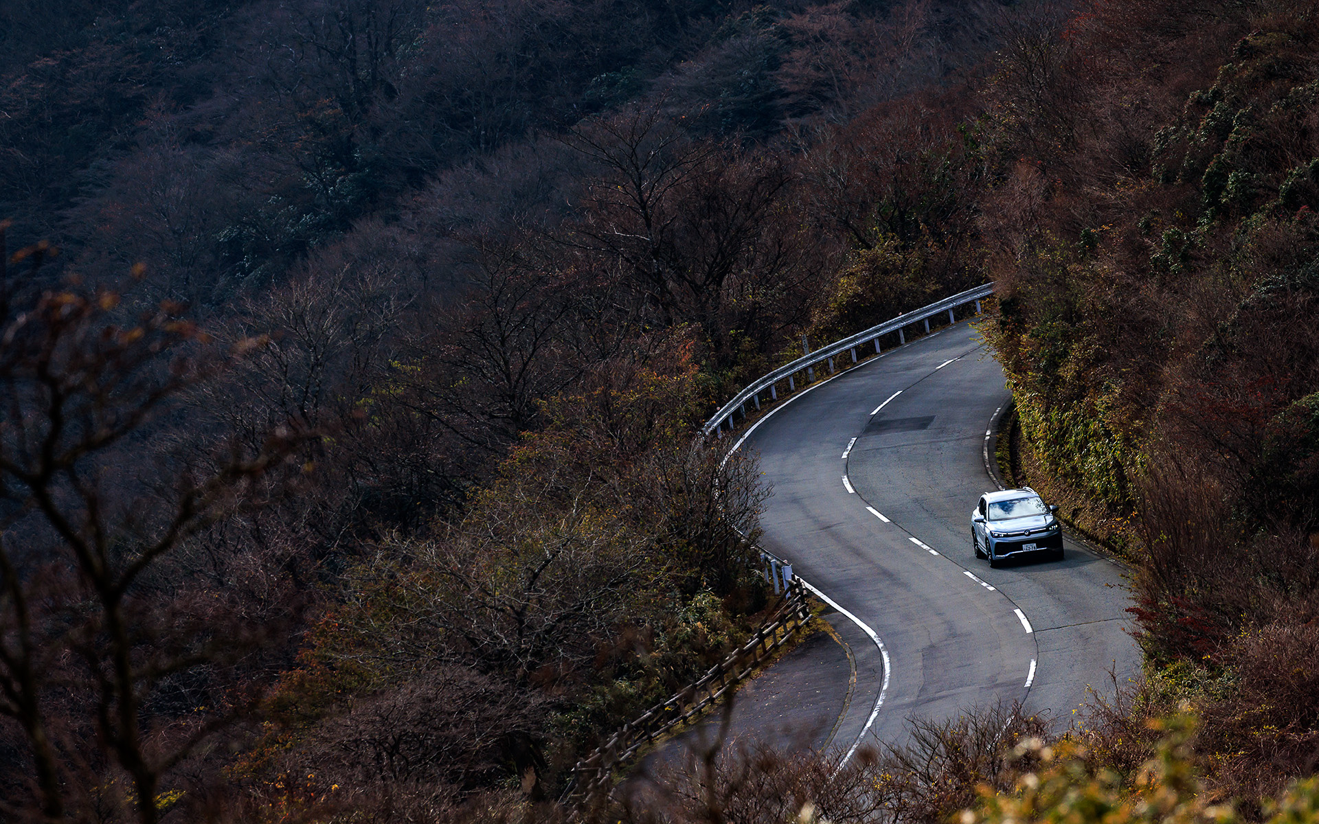 ワインディングでの身のこなしも新型ティグアンの見どころの1つ