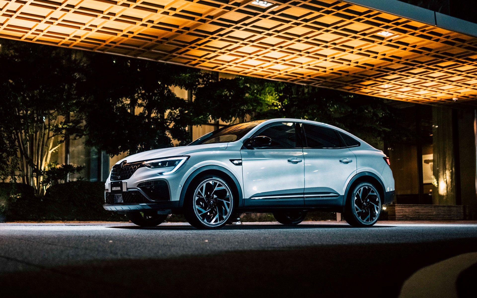 新型「アルカナ」