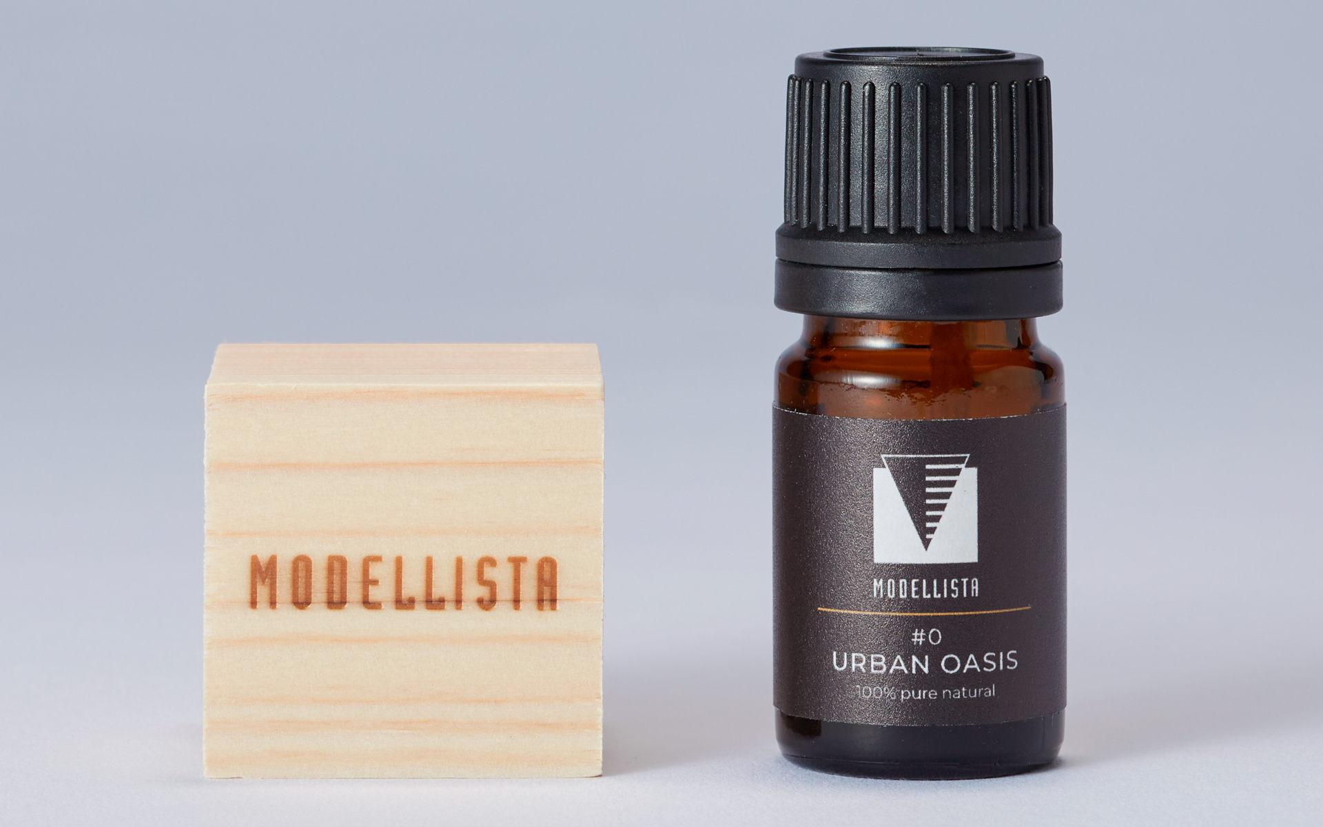 オリジナルアロマ＆ヒノキキューブセット　価格1650円