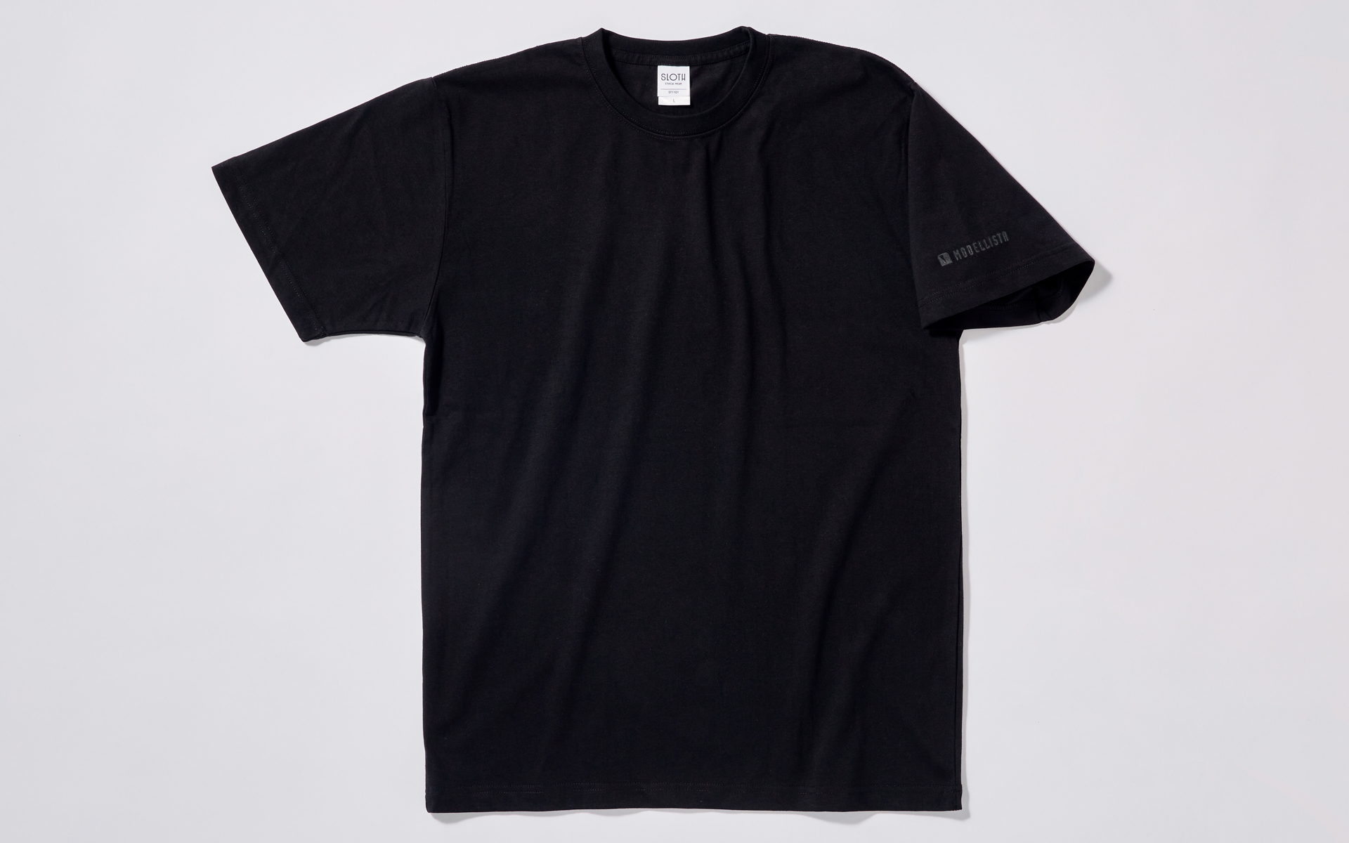 シンプルグラフィックTシャツ（ブラック）　価格4600円