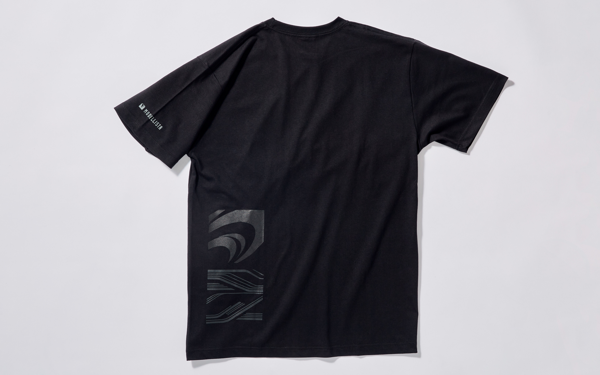 グラフィックTシャツ（ブラック）　価格4600円