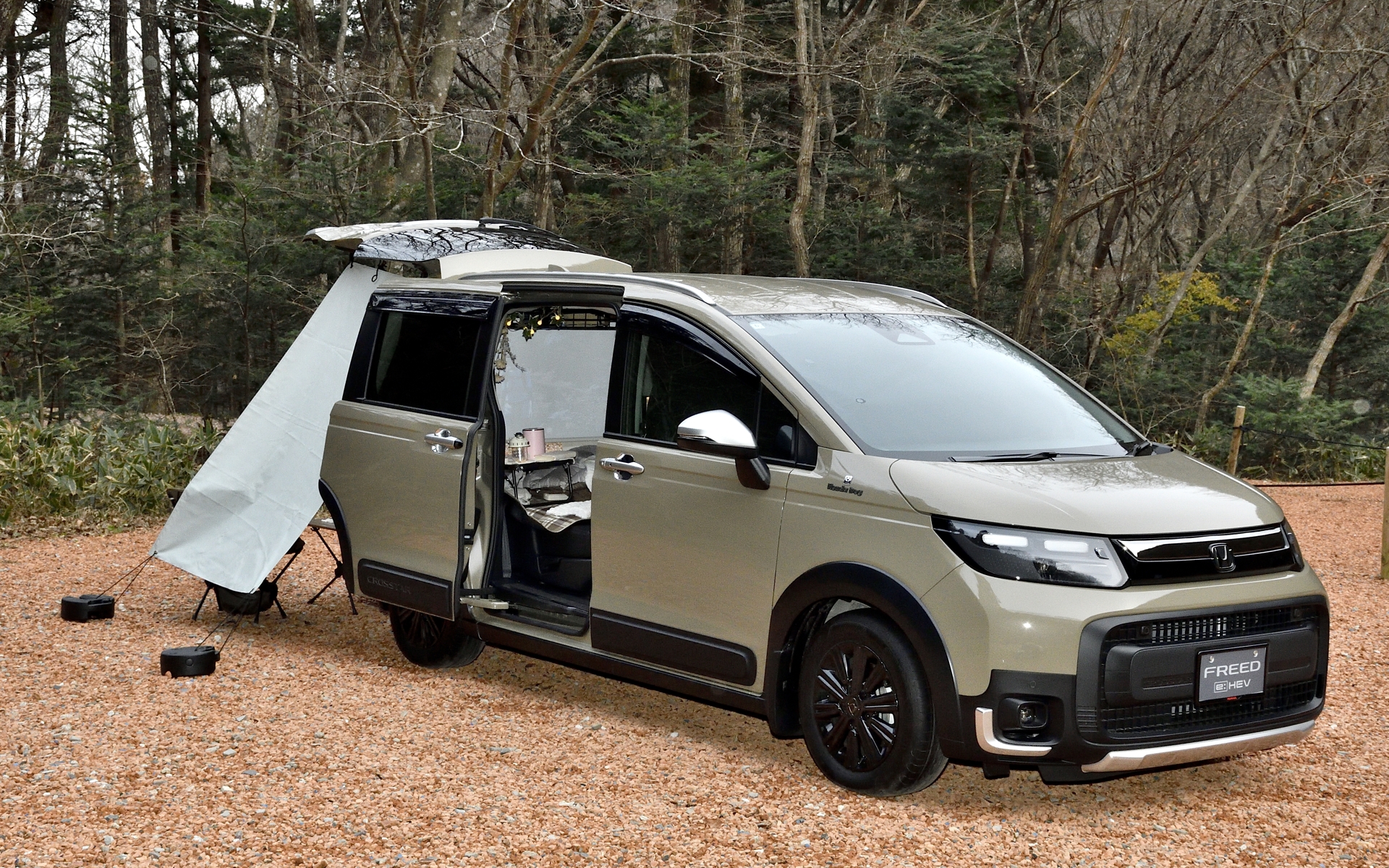 2024-2025カー・オブ・ザ・イヤーを受賞した新型フリード