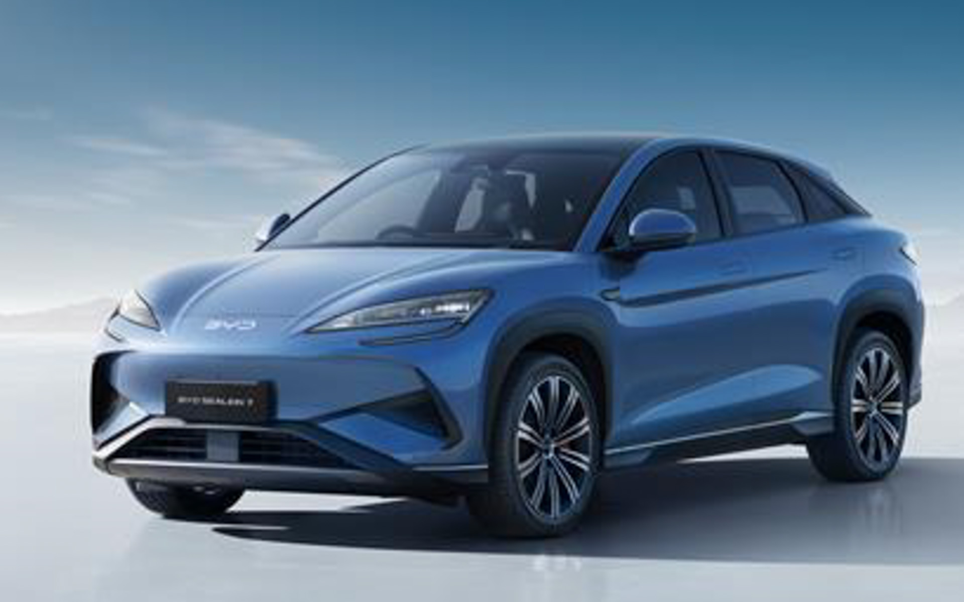 BYDの新型EV「シーライオン7」