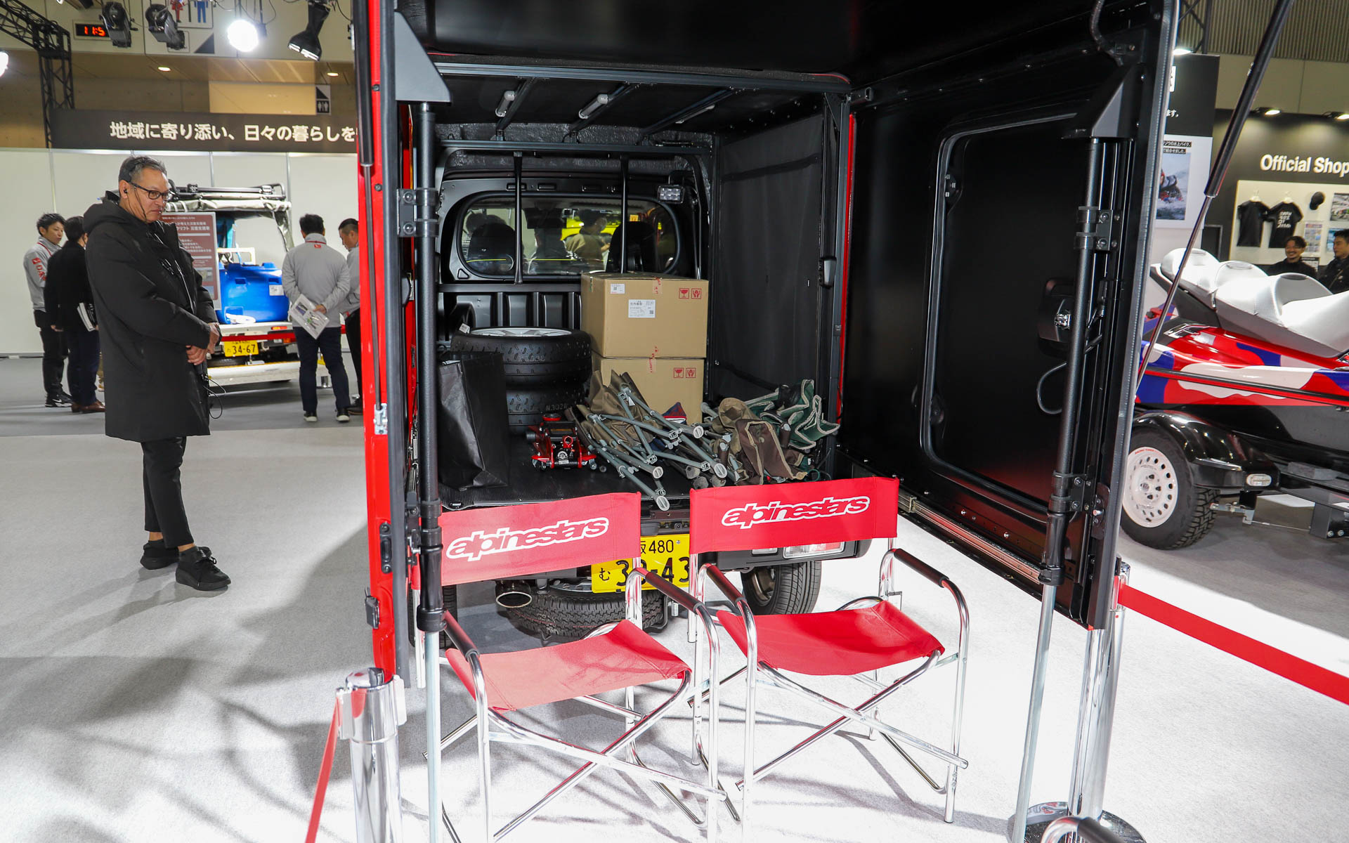 ハイゼット トラック ジャンボ EXTEND2はオリジナルスライド式カーゴスペースを備え、モータースポーツ活動をサポートする