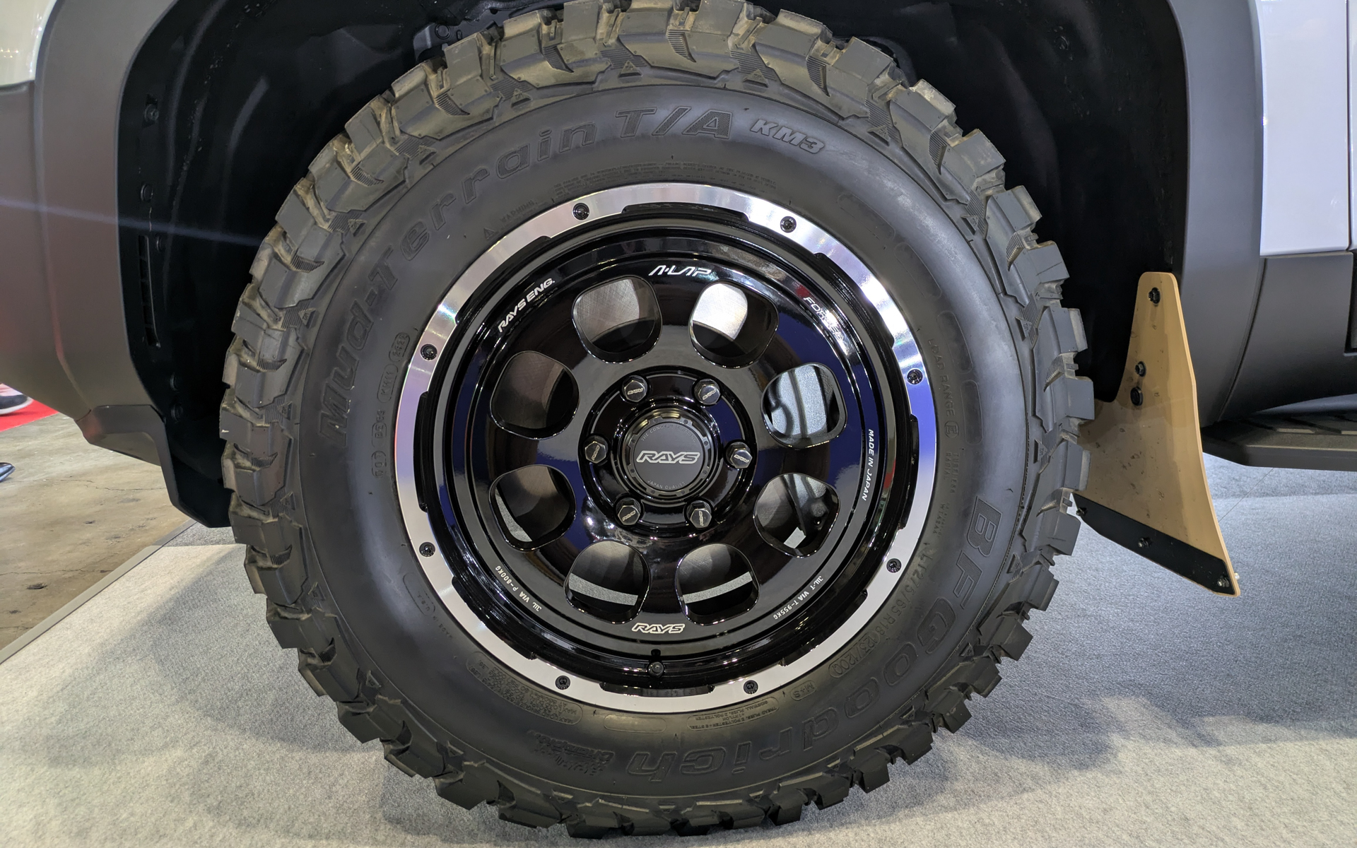 A-LAPの新作「08X」のブラック×リムDC