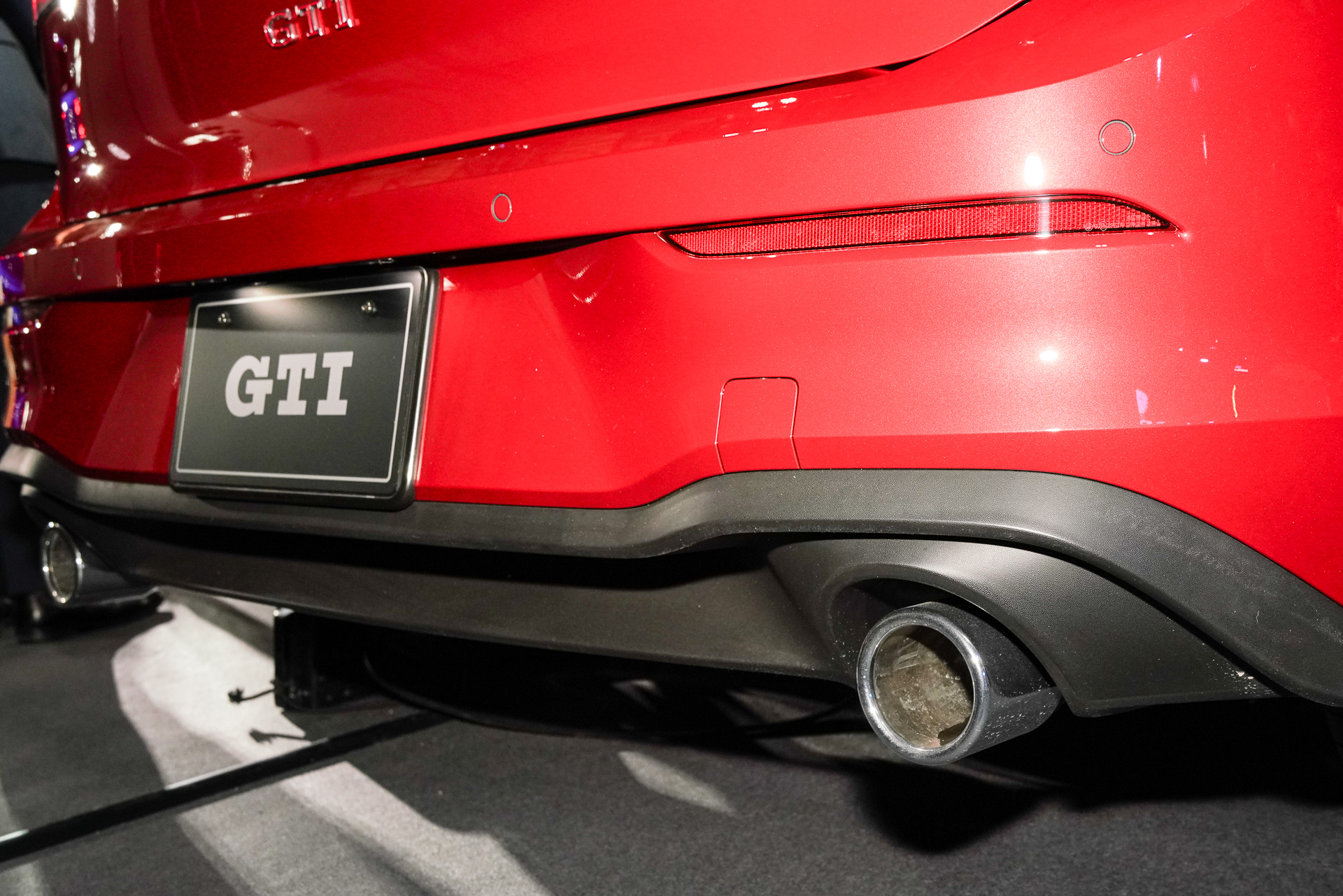 新型「ゴルフ GTI」