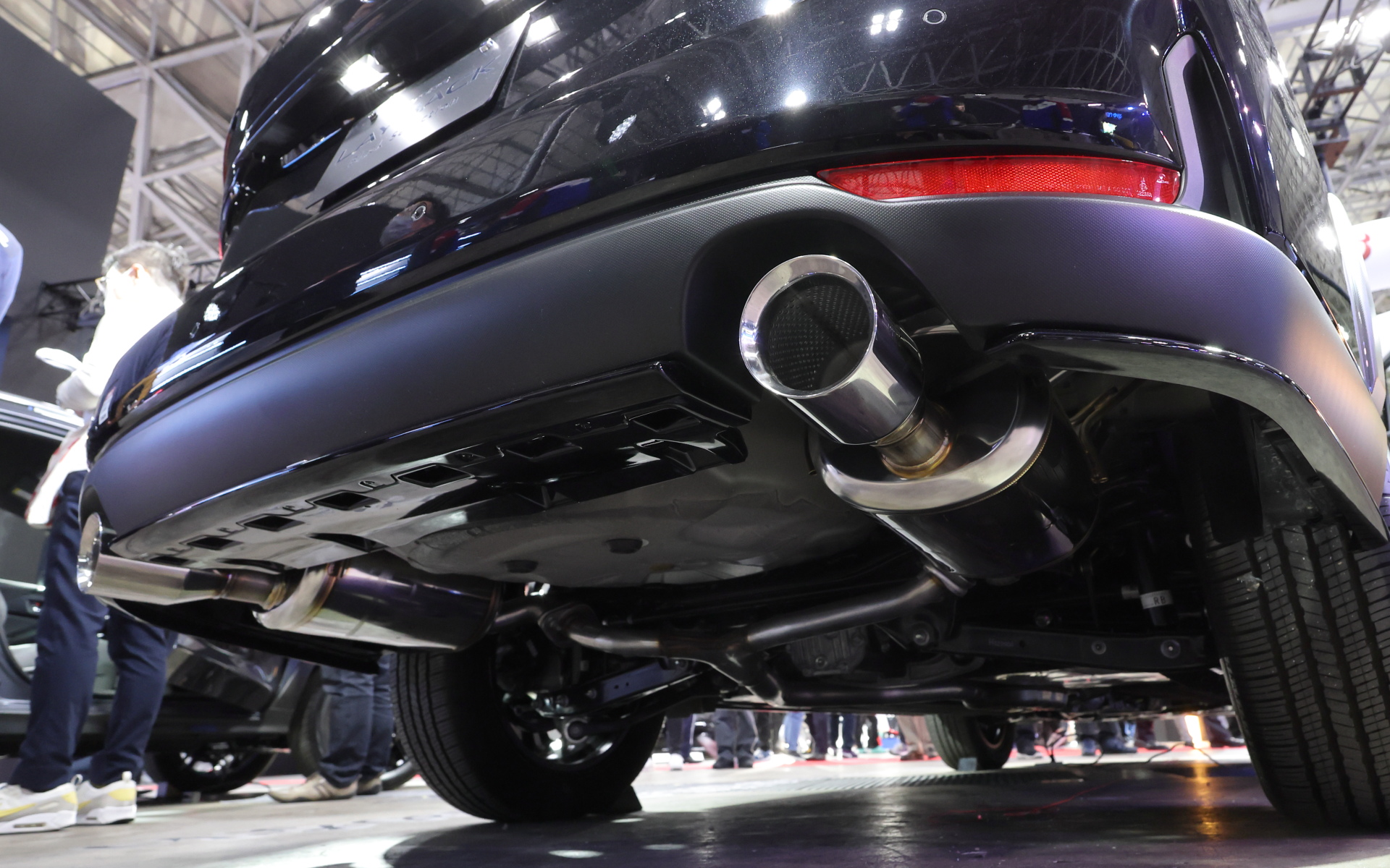 LEVORG LAYBACK Black Selection STI performance