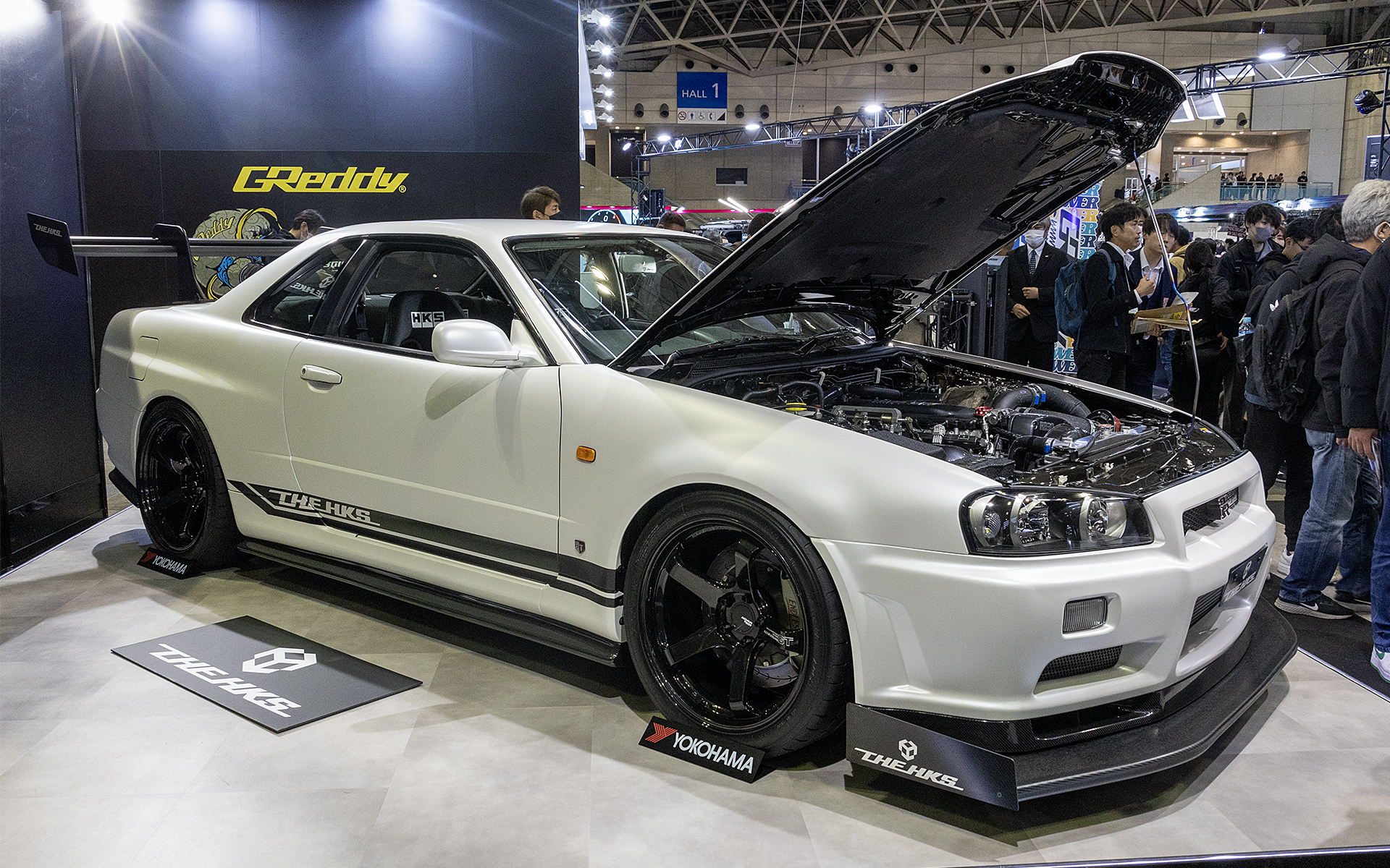 THE HKSのBNR34。ディメンションZモデル