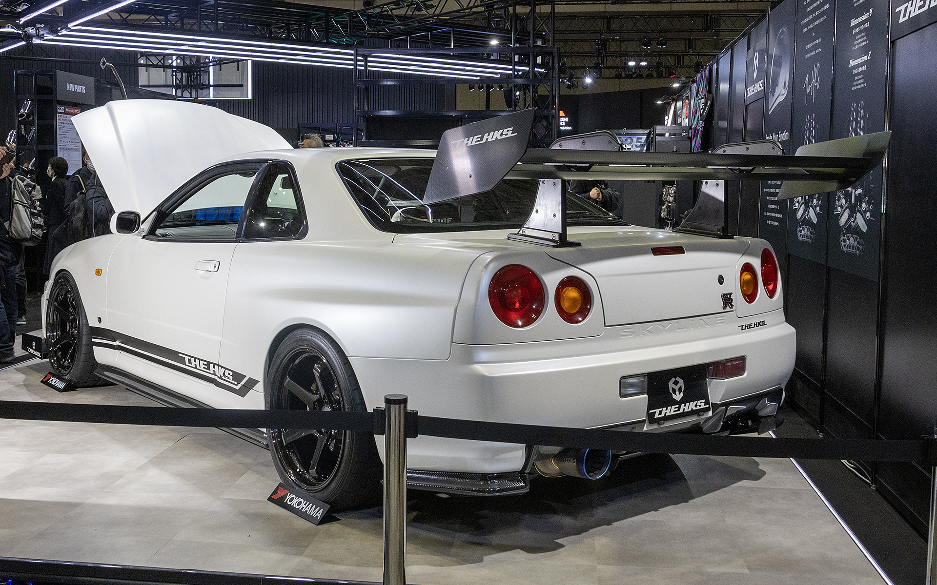 ベース車を探すところから手がける事業。国内だけだけでなく海外からの問い合わせも多いという