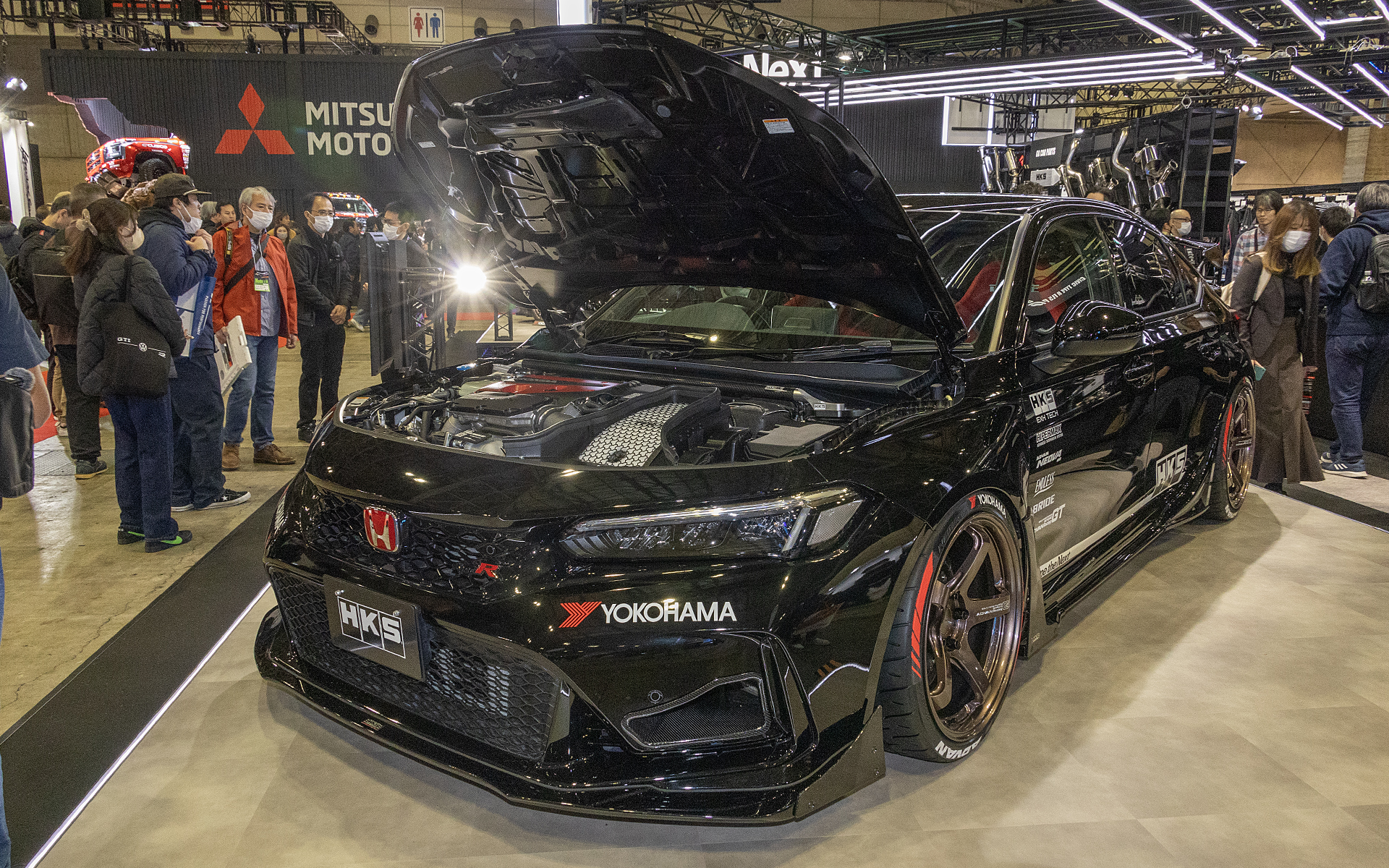 HKS ハイパーシビック FL400R。エアロはHKSオリジナルの「ボディキットタイプS」を組む