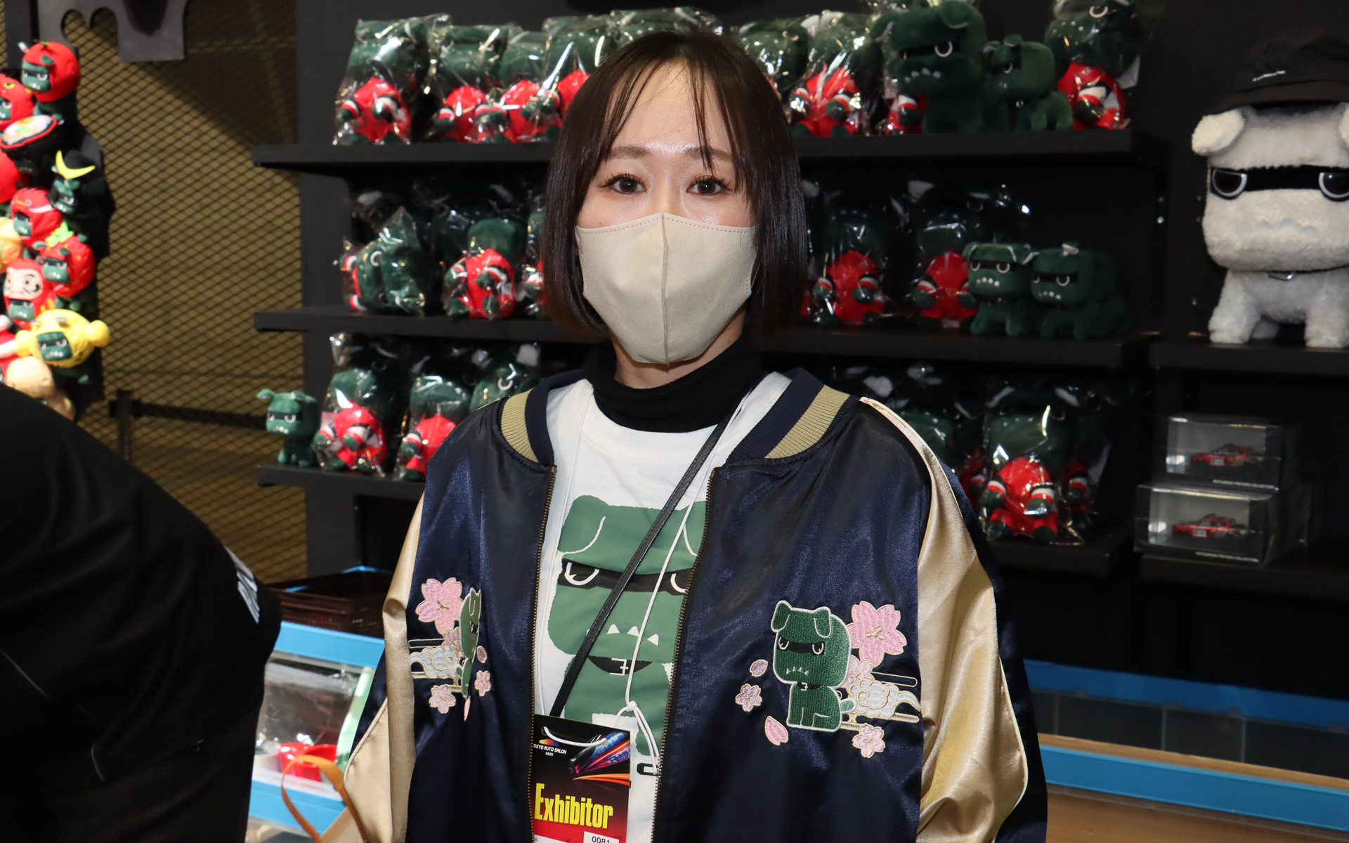 「47都道府県 ご当地デリ丸。をはじめとする「デリ丸。COLLECTIO」グッズを多数並べ、多くの人が列を作る盛況ぶり。ご当地デリ丸。では「宮城県 伊達政宗」が一番人気とのこと