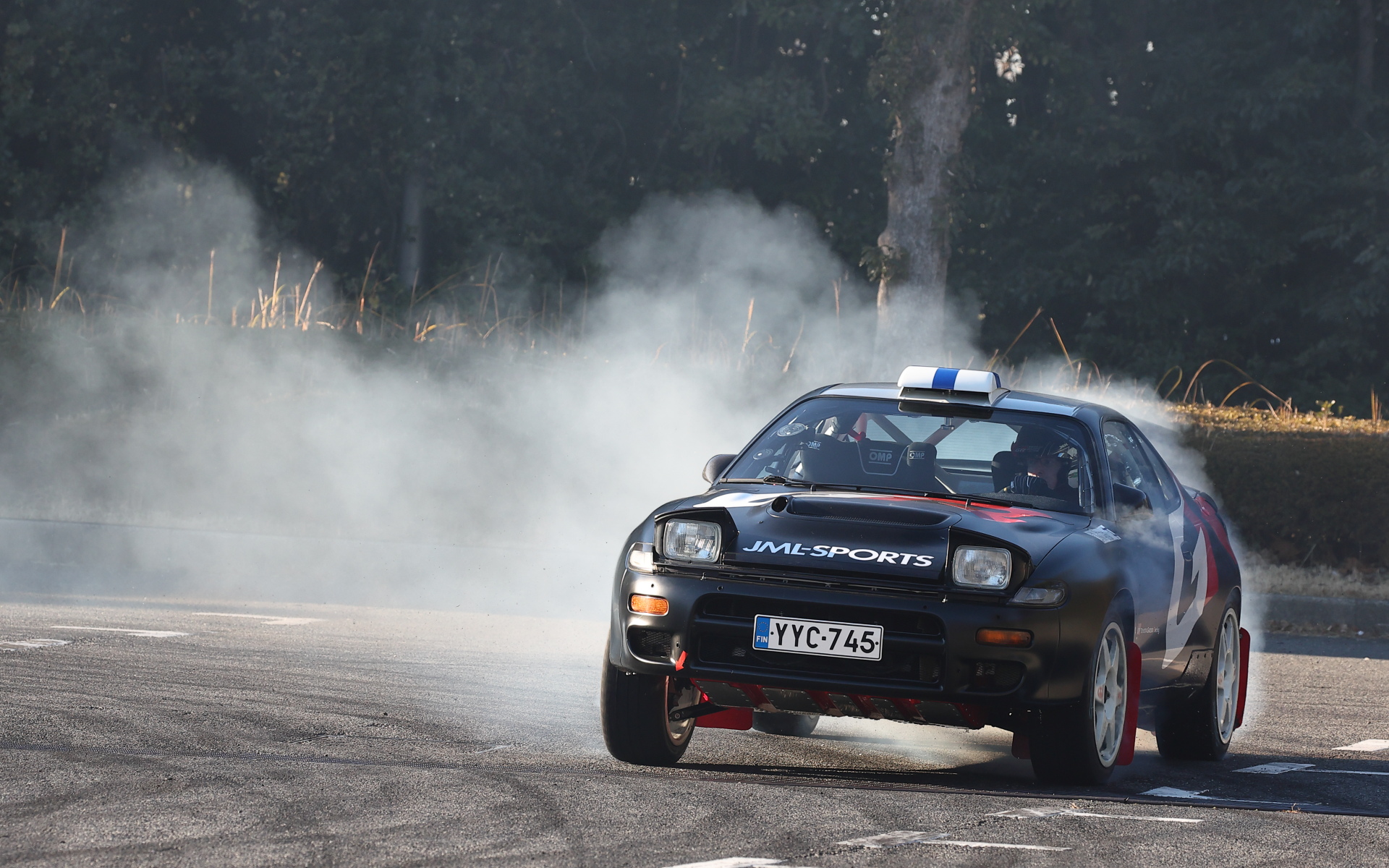 ヤリ＝マティ・ラトバラ氏によってデモランが行なわれたST185セリカ