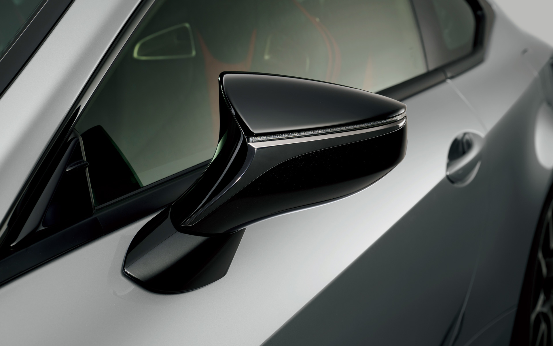 RC F“Final Edition”専用ドアミラー