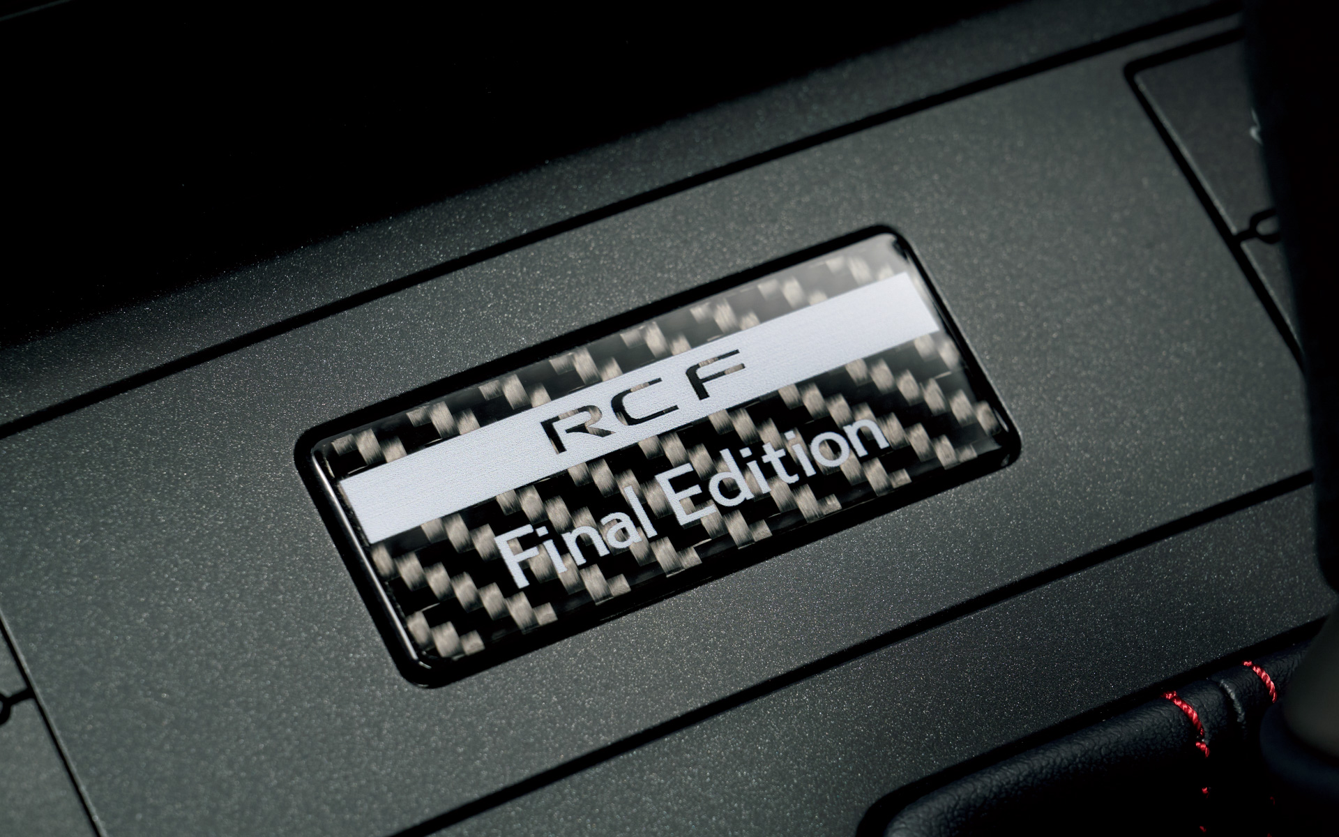 RC F“Final Edition”専用ネームプレート（カーボン）