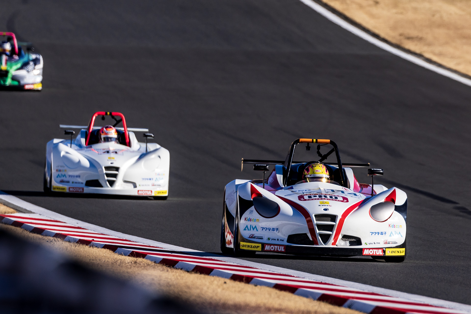 4ポイント差でシリーズ2位につけていた114号車 Car Beauty ProRSS VITAの翁長実希選手は、怒涛の追い上げを見せたが15位でゴール。それでもシリーズランキング2位は堅持した