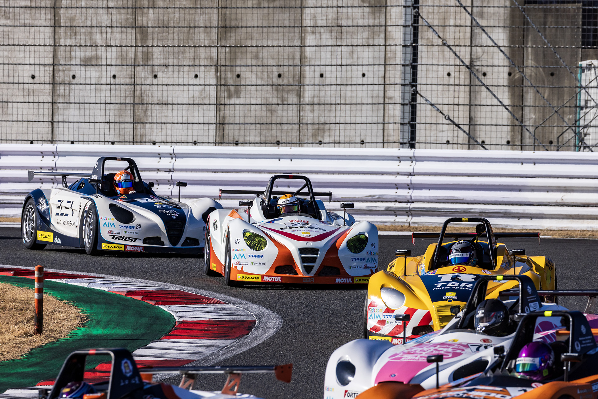 同じ性能のマシンなので、ちょっとしたミスで順位が入れ替わってしまう