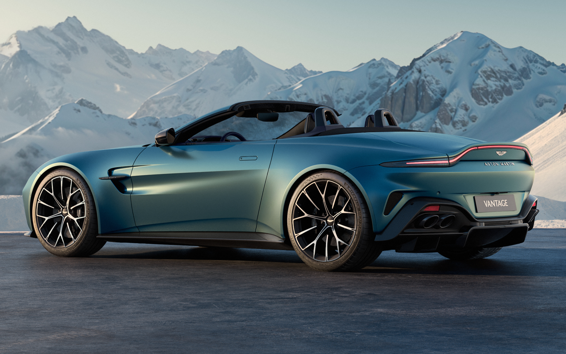 新型ヴァンテージ ロードスター