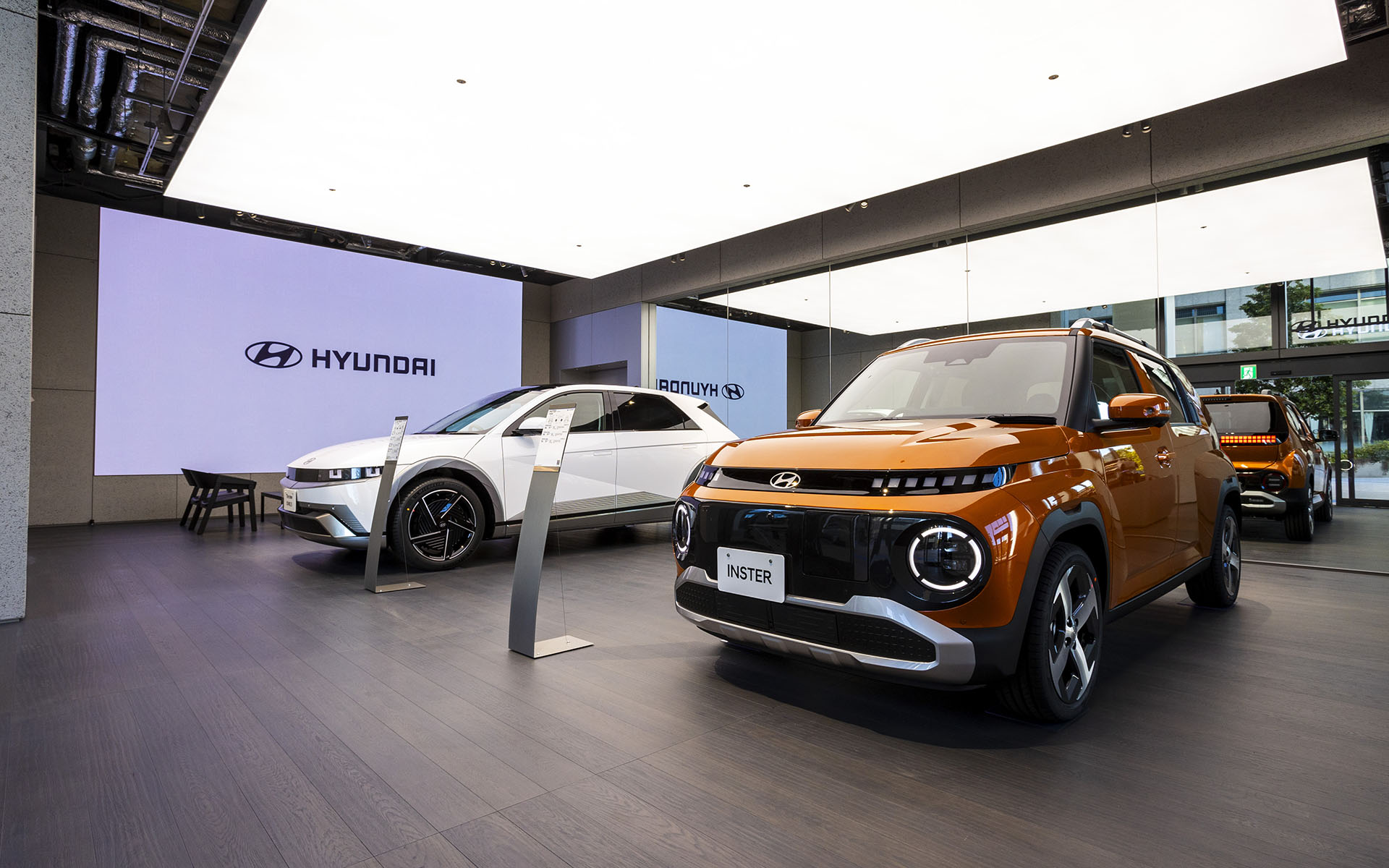 「ヒョンデ みなとみらい 本社ショールーム」をグランドオープン