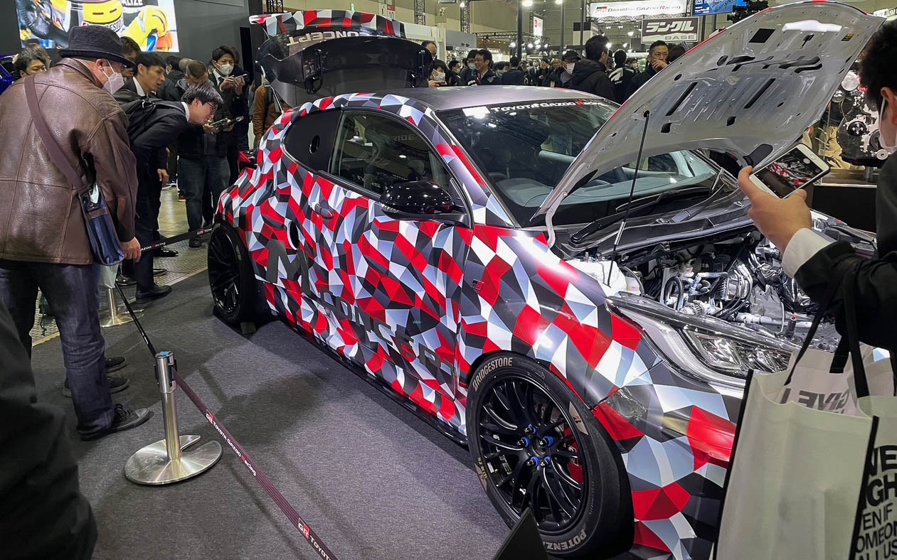 GRヤリスMコンセプト。つまりミッドシップ。運転、難しくないのかな？　走ってるところを見たい