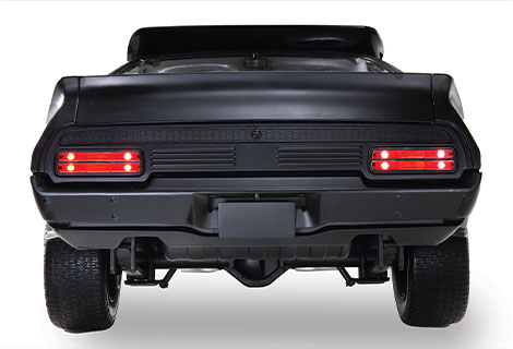 ヘッドライト、ウィンカー、テールランプにはLED照明が搭載される