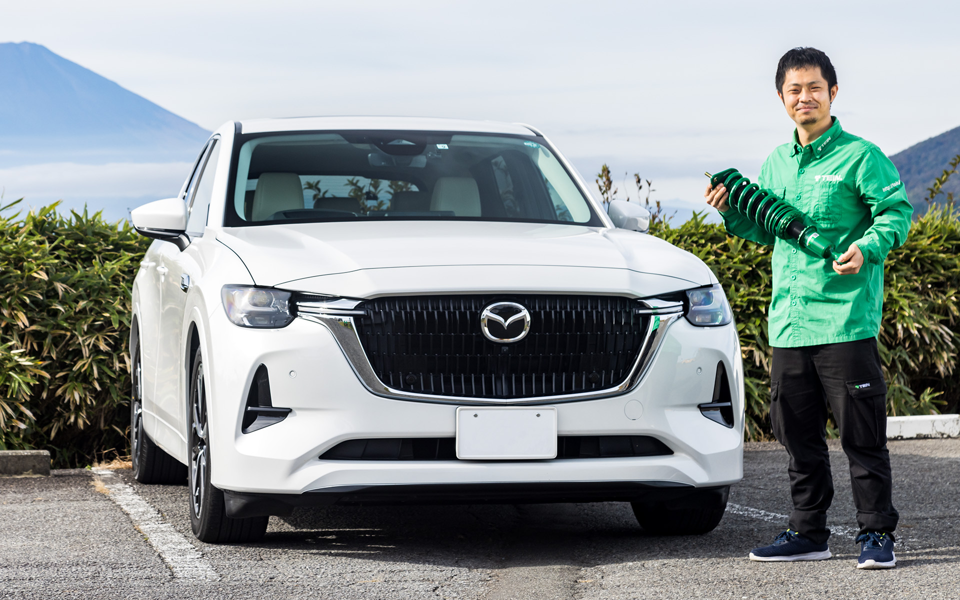 3年間または装着から6万kmの保証（2016年1月1日以降の購入分が対象）が付くほか、長期間使用後もリプレイスメントサービスでリフレッシュできるという