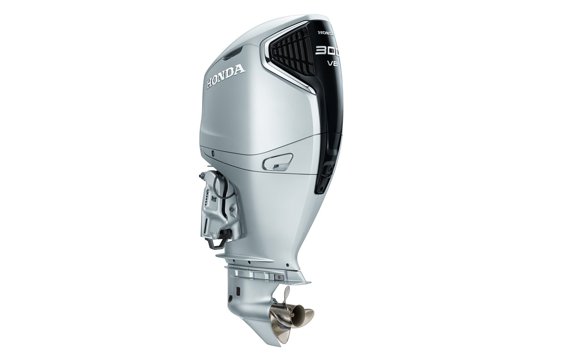 ホンダが大型船外機の新型「BF300」を公開した。画像はアクアマリンシルバーメタリック