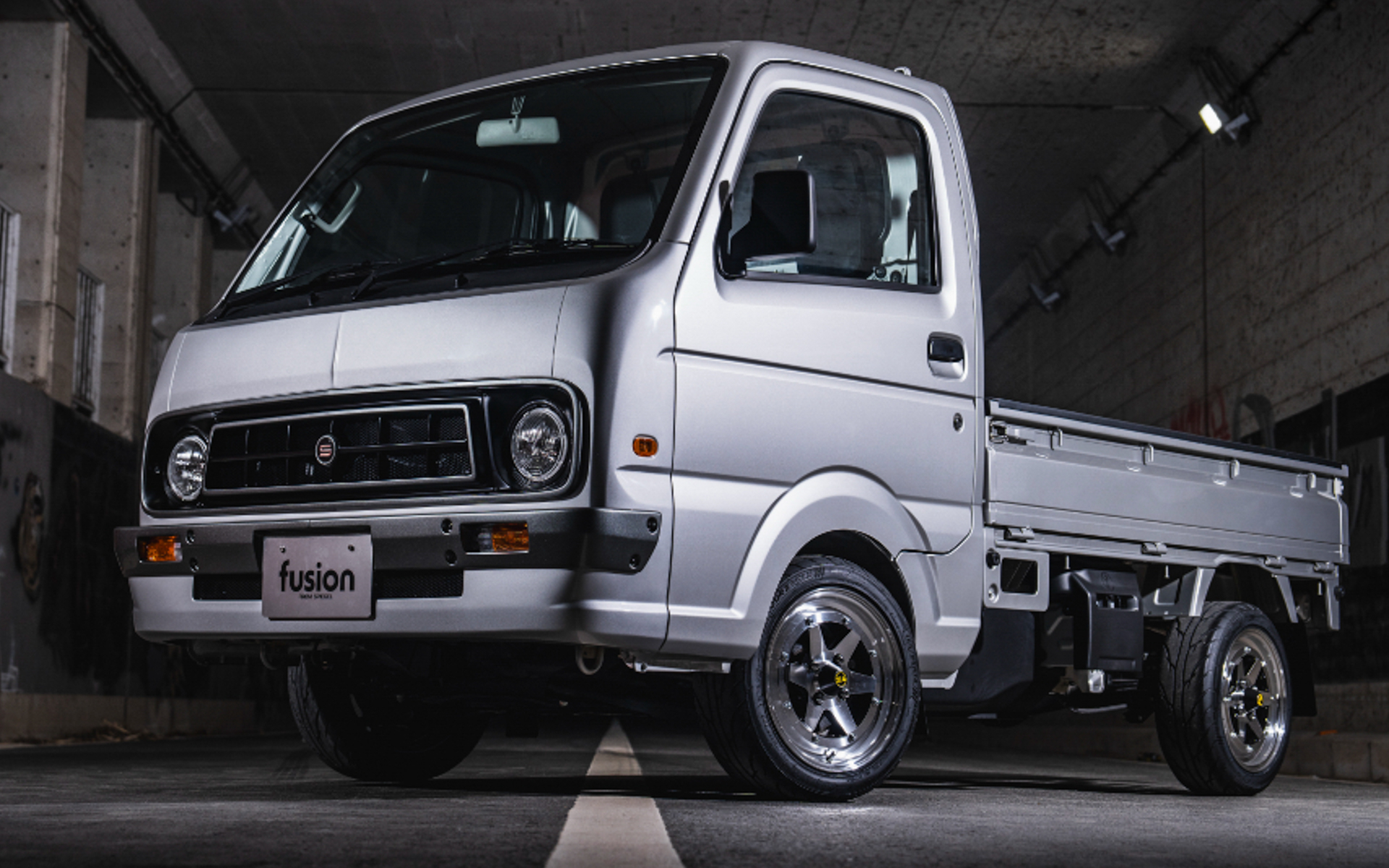 fusion フェイスリフトキット スーパーキャリイ装着イメージ