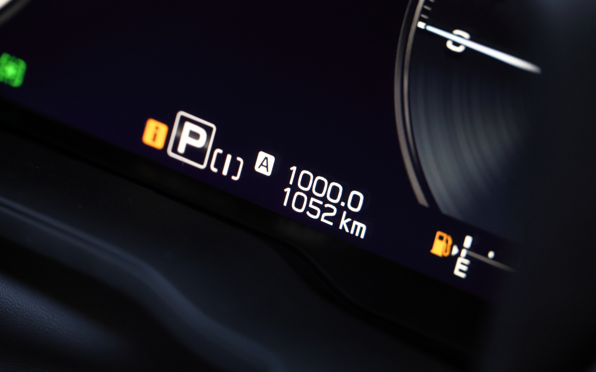 大人3人＋荷物満載で1000kmを走破。無給油で走れる距離が長ければ、旅行先でガソリンスタンド事情に悩むことも減るだろう