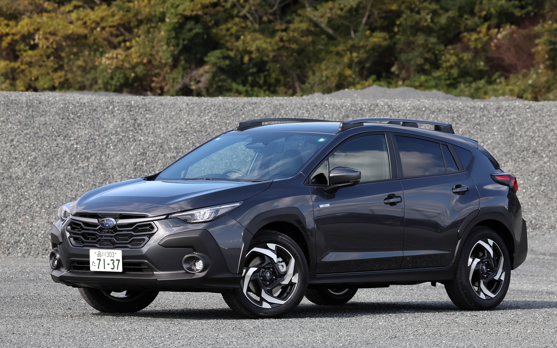 クロストレック Premium S：HEV EX。ボディサイズは4480×1800×1575mm（全長×全幅×全高）、ホイールベースは2670mm