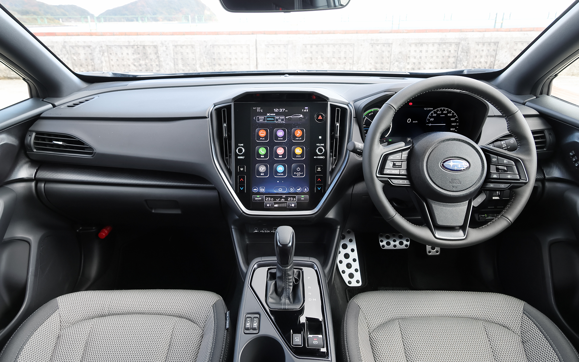 クロストレック Premium S：HEV EXのインパネ